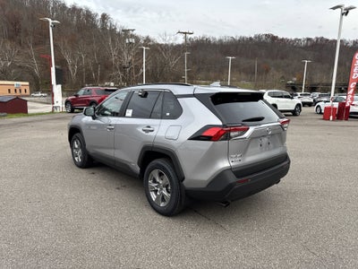 2025 Toyota RAV4 Hybrid XLE