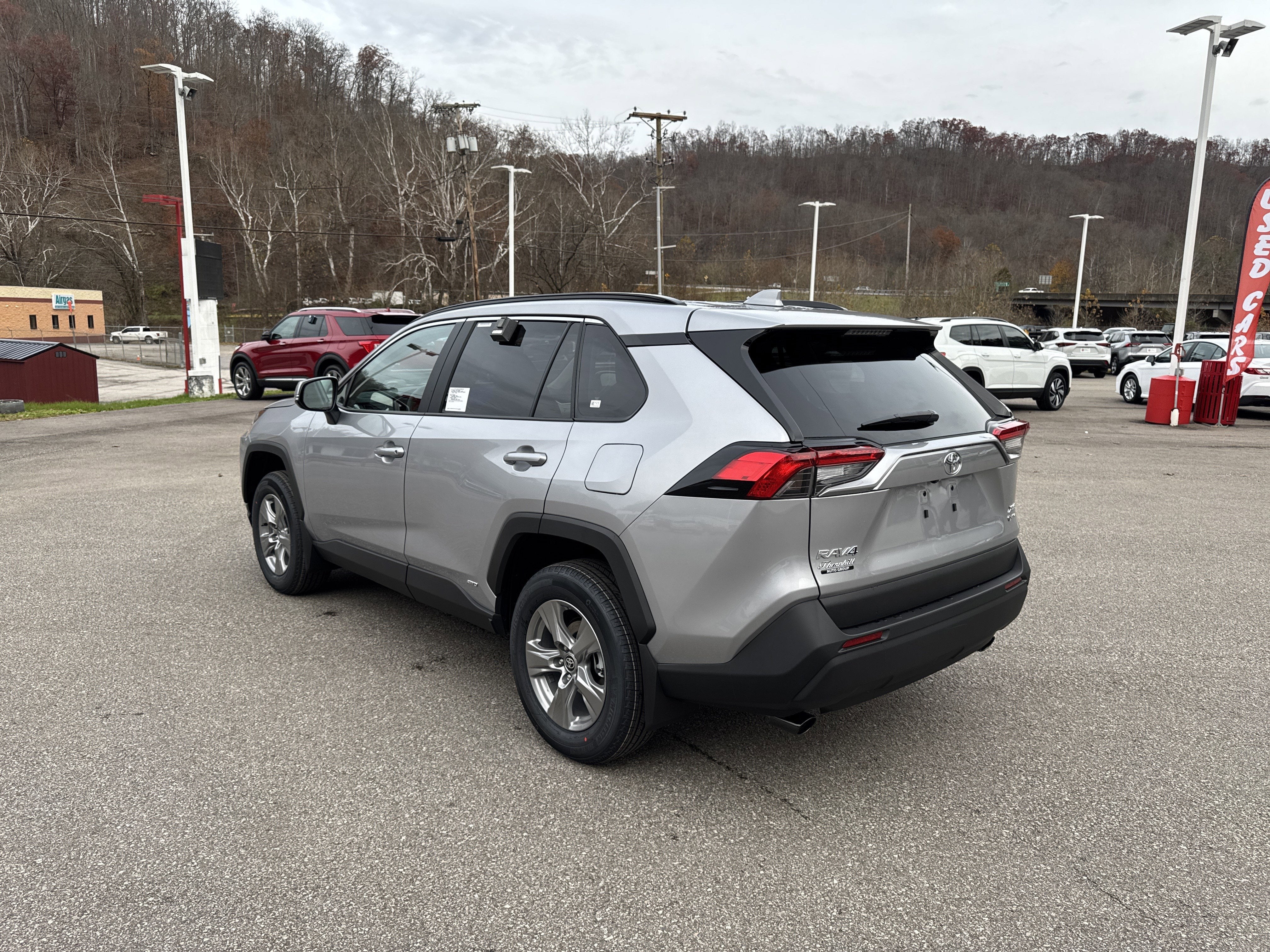 2025 Toyota RAV4 Hybrid XLE