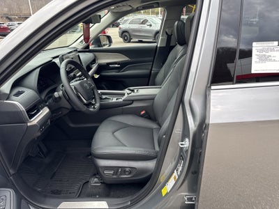 2026 Toyota Grand Highlander Platinum