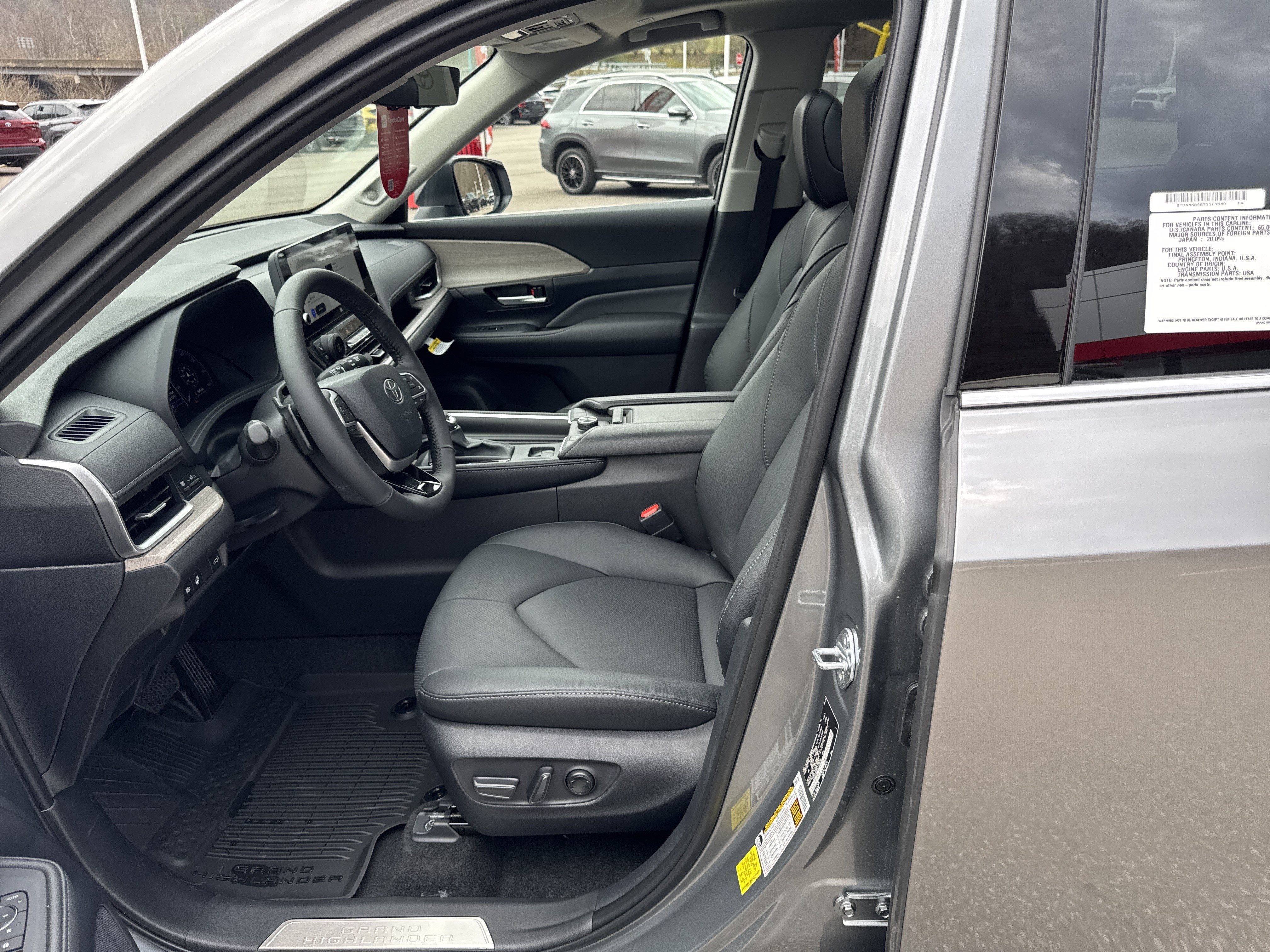 2026 Toyota Grand Highlander Platinum