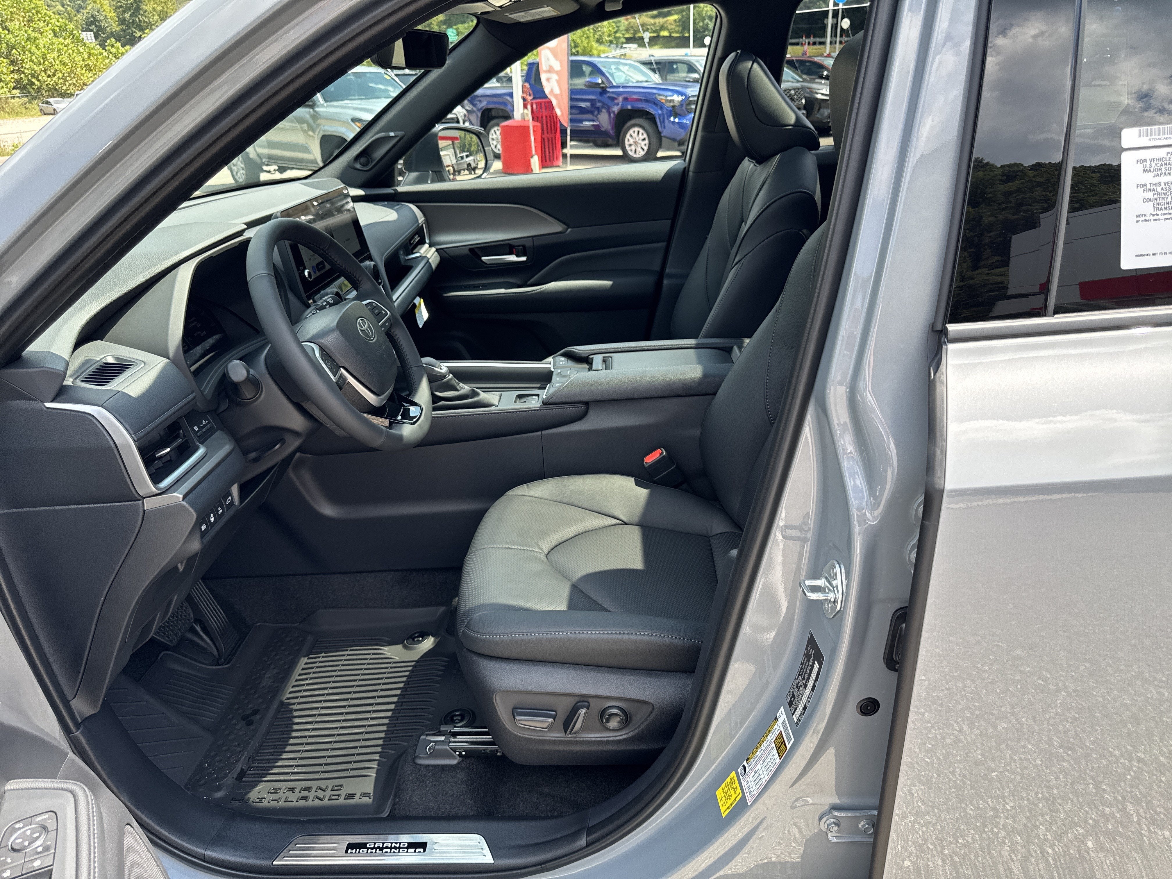 2026 Toyota Grand Highlander Hybrid Nightshade