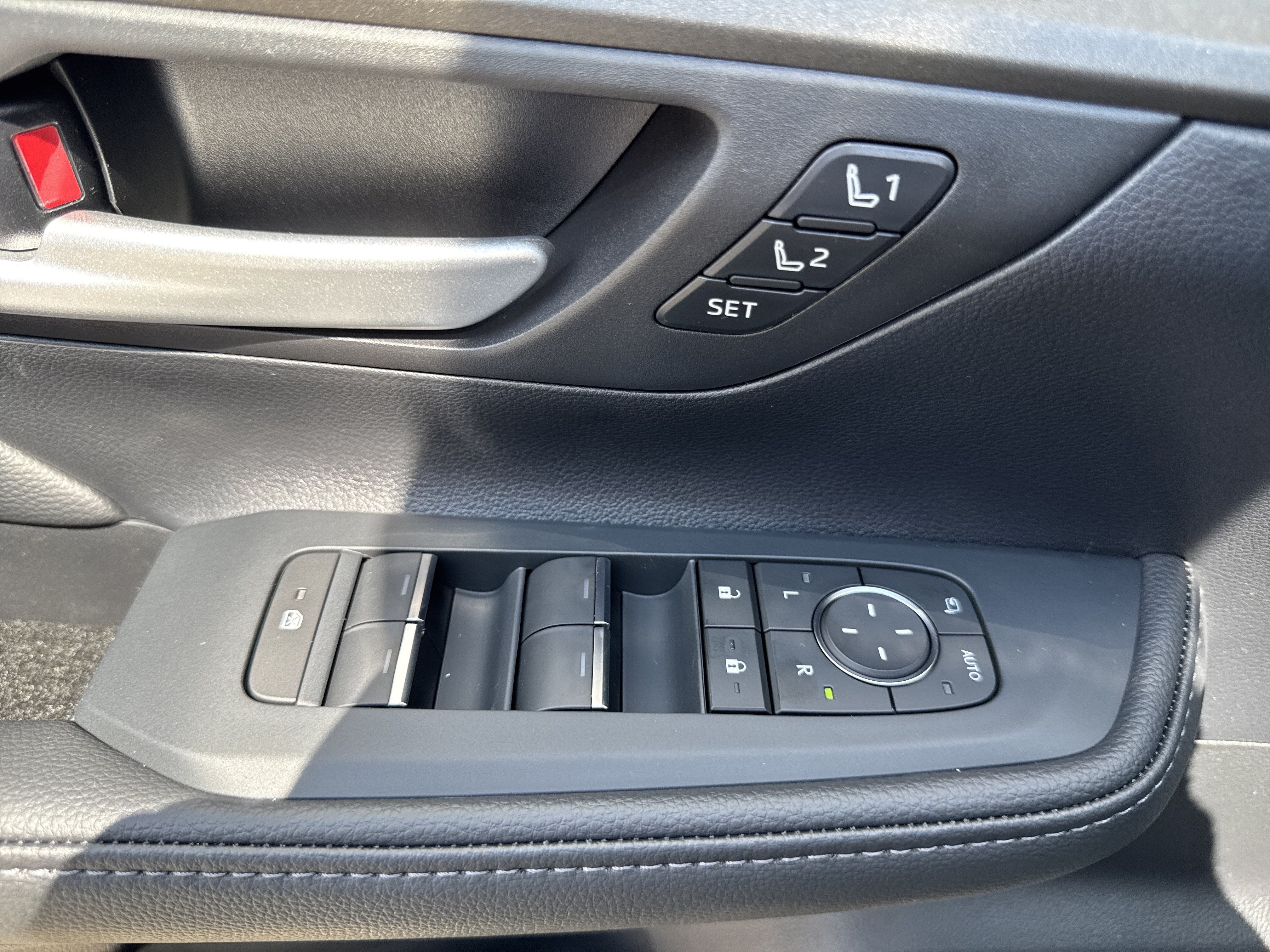 2026 Toyota Grand Highlander Hybrid Nightshade
