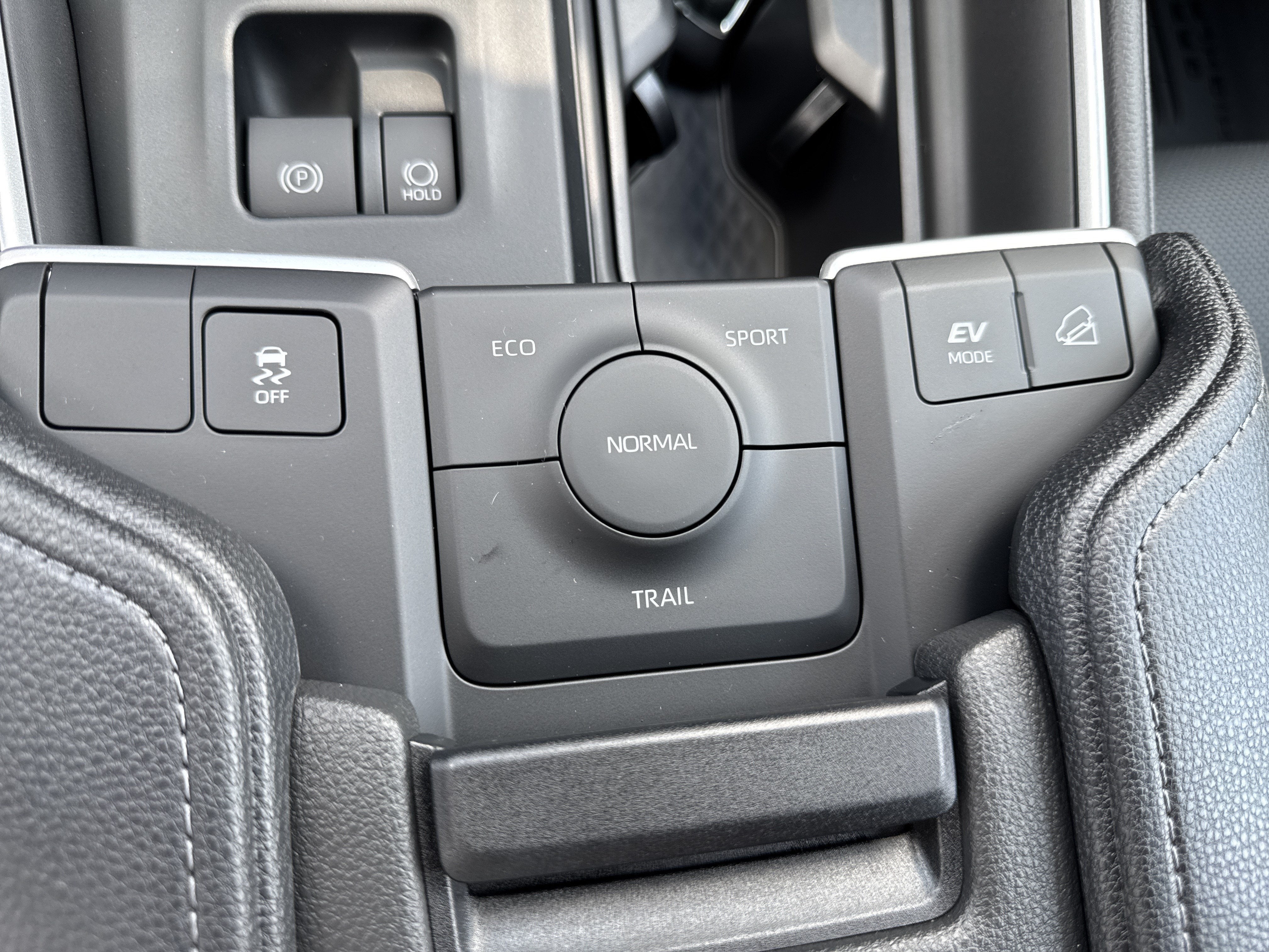 2026 Toyota Grand Highlander Hybrid Nightshade