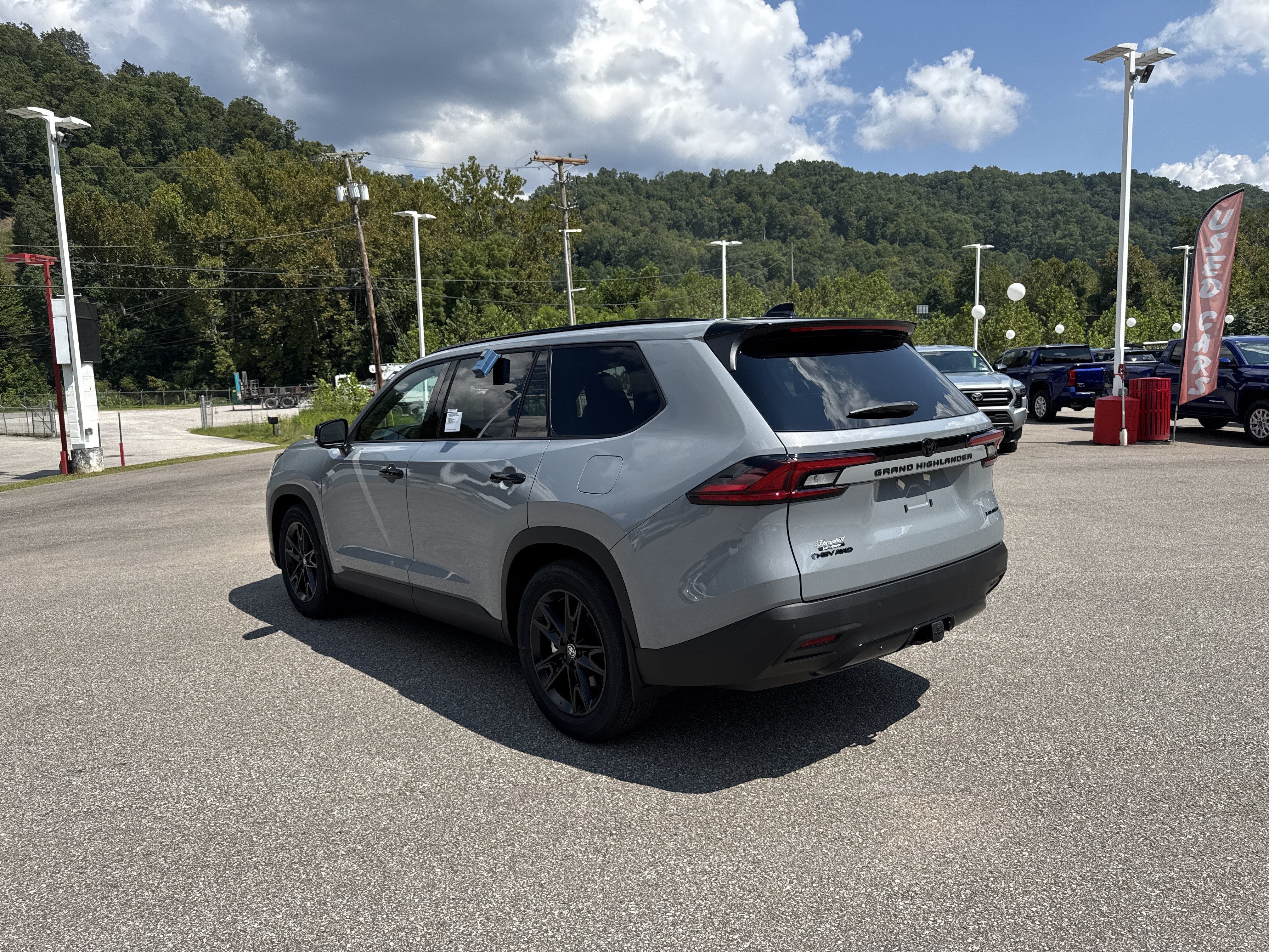 2026 Toyota Grand Highlander Hybrid Nightshade