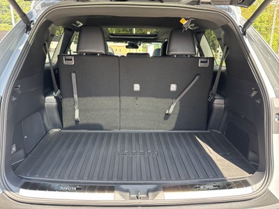 2026 Toyota Grand Highlander Hybrid Nightshade