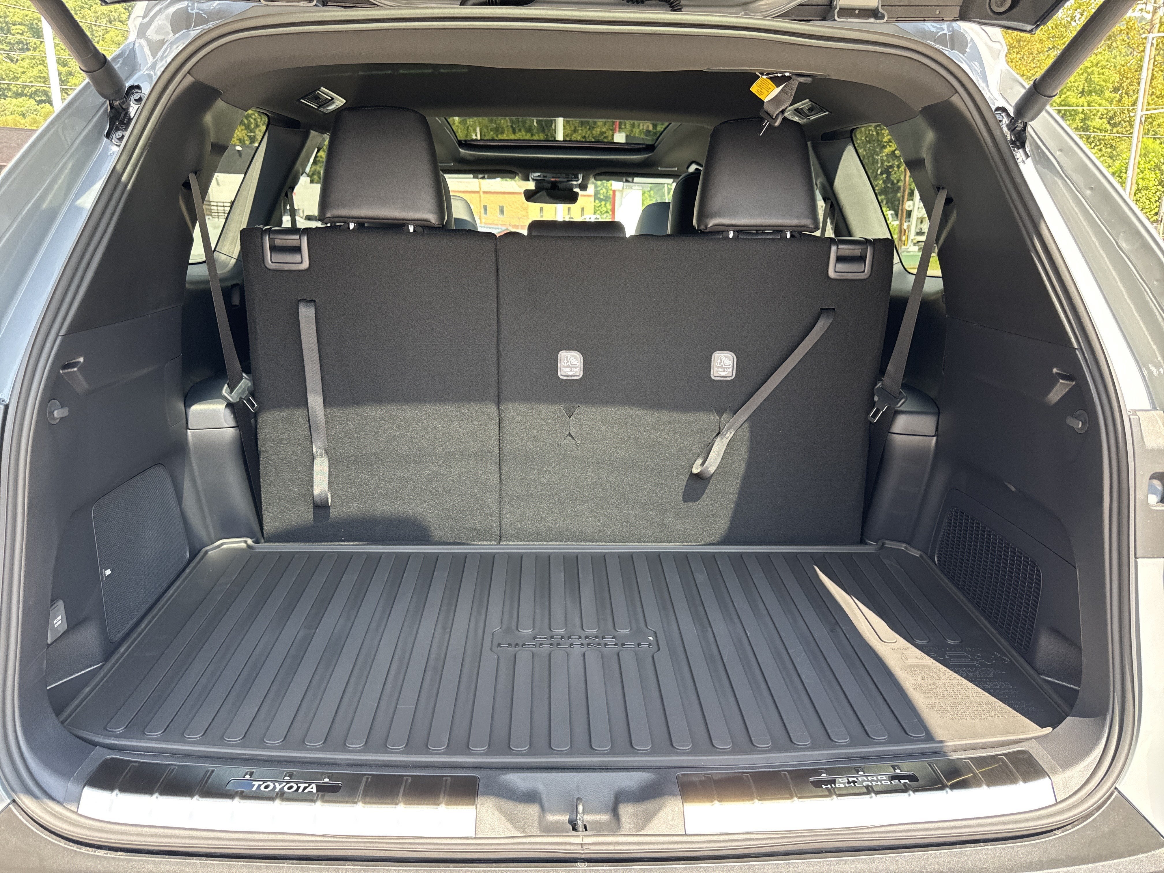 2026 Toyota Grand Highlander Hybrid Nightshade
