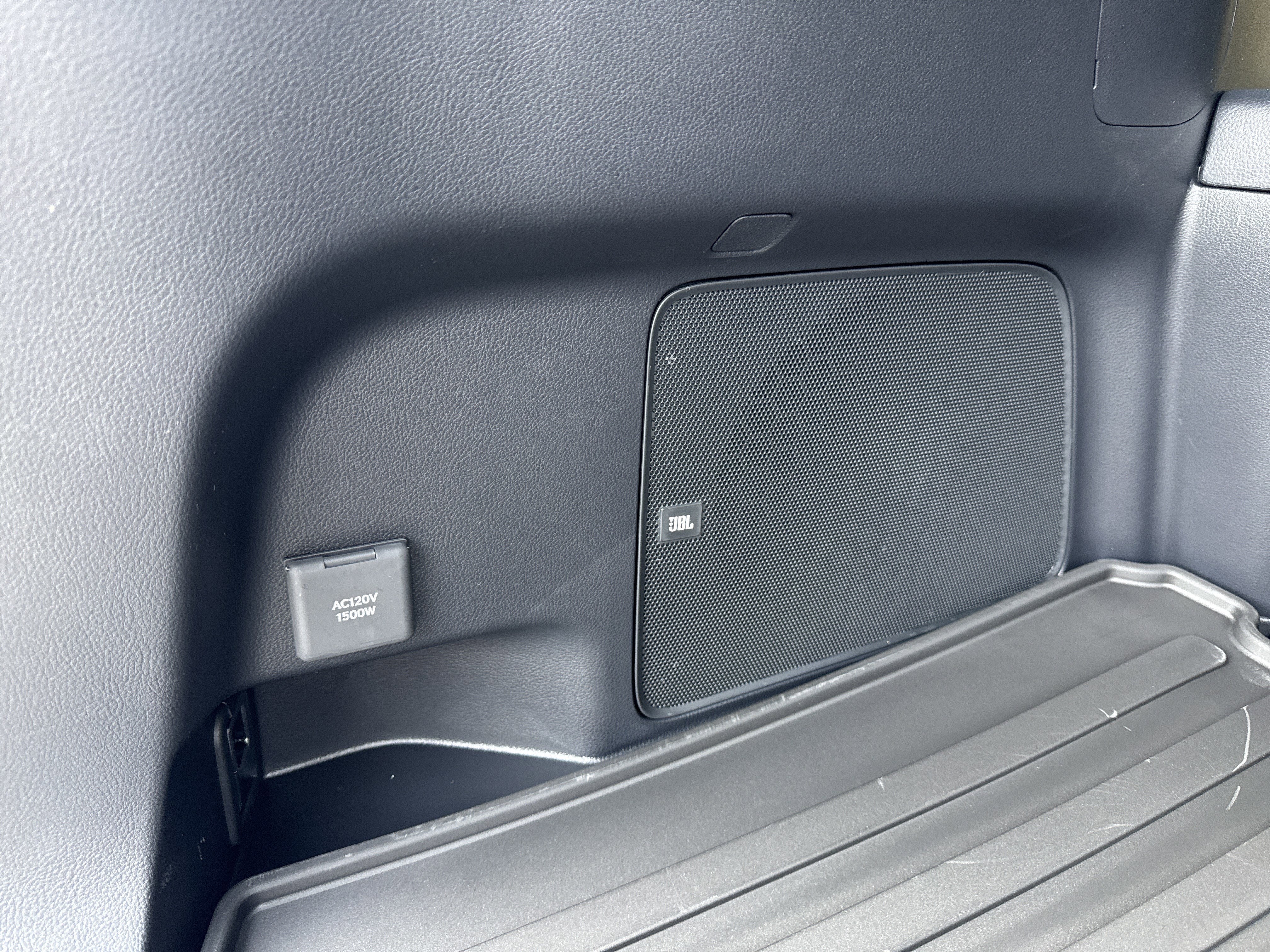 2026 Toyota Grand Highlander Hybrid Nightshade