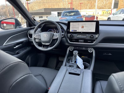 2026 Toyota Grand Highlander Hybrid Nightshade