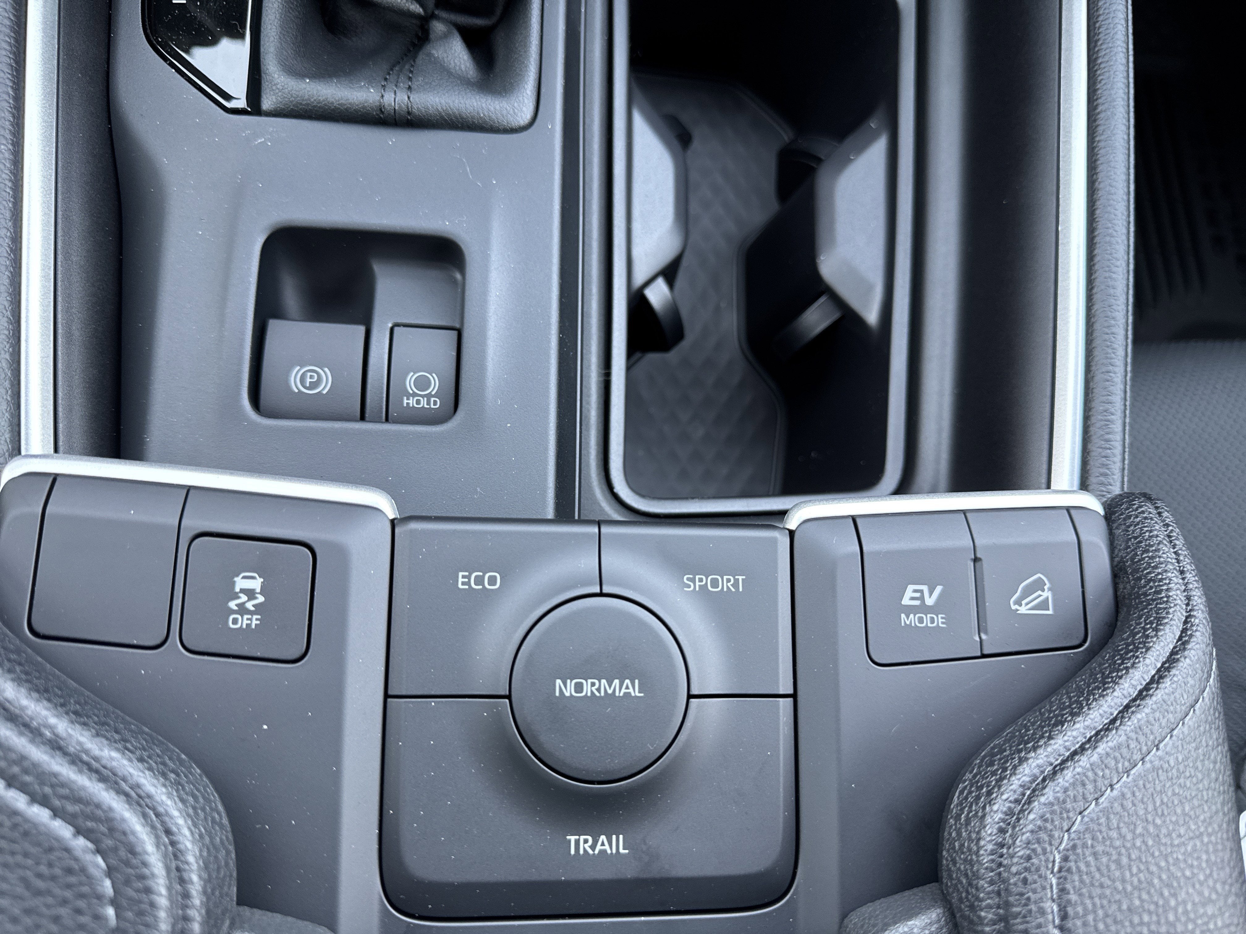 2026 Toyota Grand Highlander Hybrid Nightshade