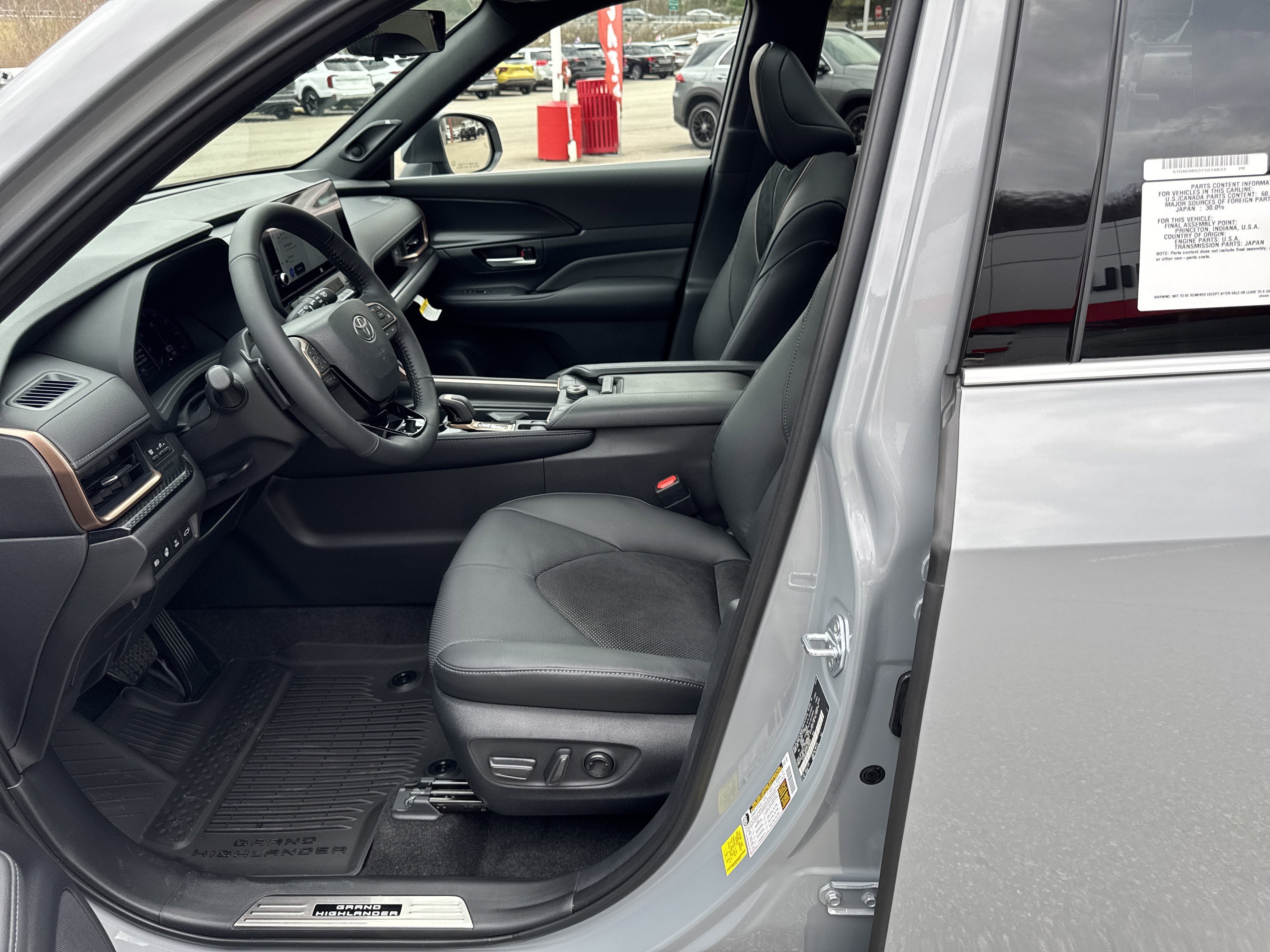 2026 Toyota Grand Highlander Hybrid MAX Platinum