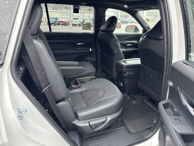 2026 Toyota Grand Highlander Hybrid MAX Platinum