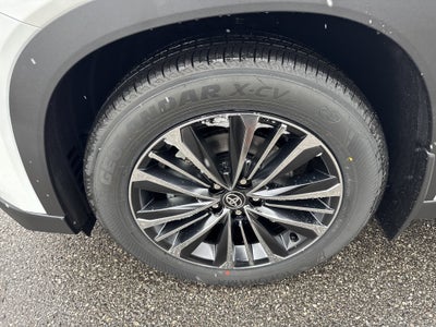 2026 Toyota Grand Highlander Hybrid MAX Platinum