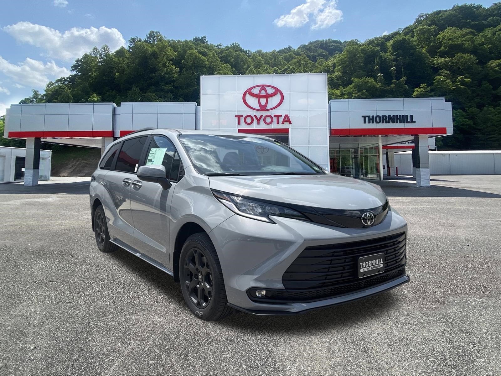 2026 Toyota Sienna Woodland Edition