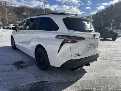 2026 Toyota Sienna Woodland Edition
