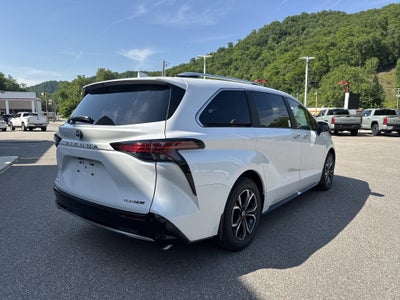 2026 Toyota Sienna Platinum