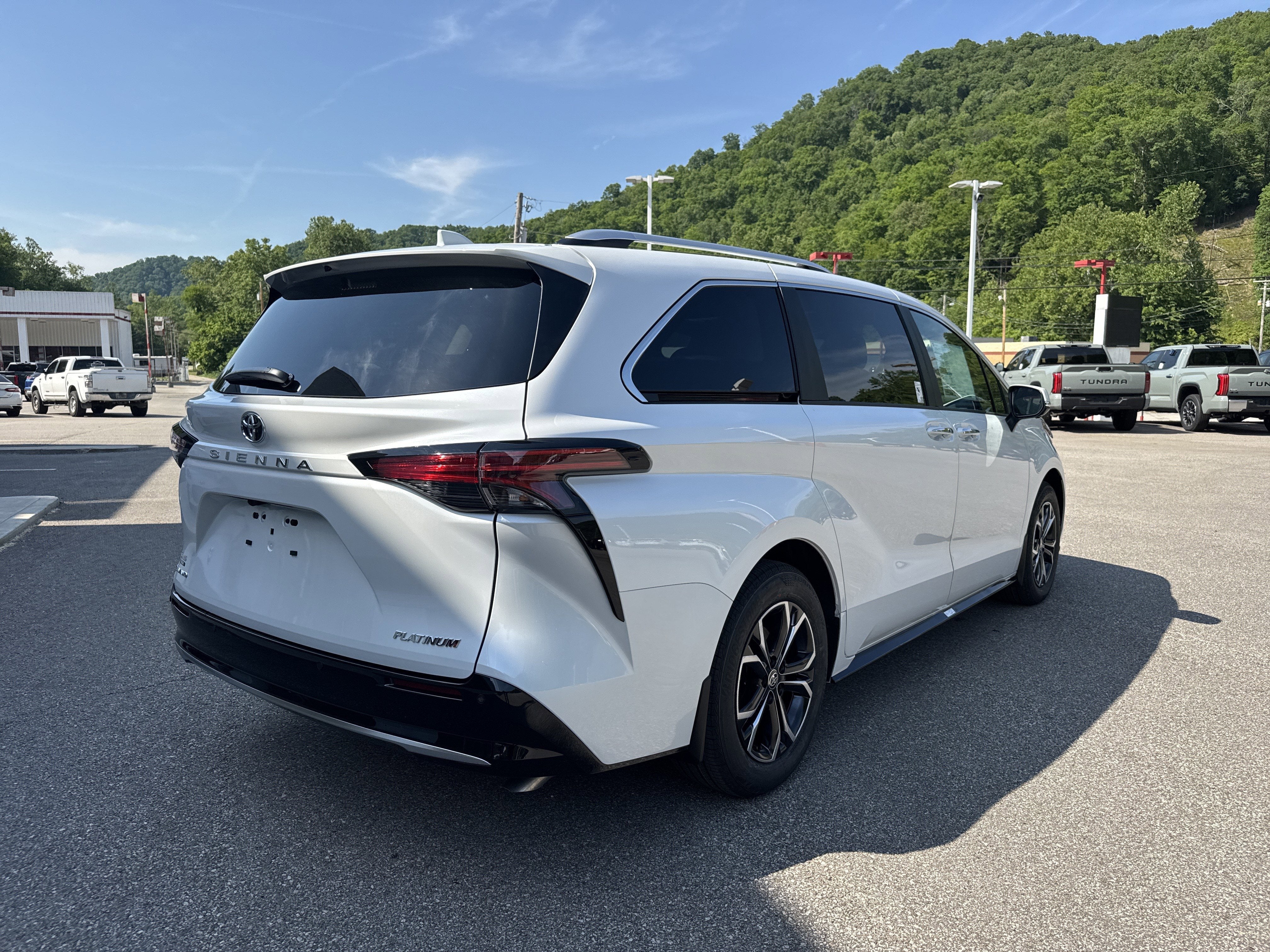 2026 Toyota Sienna Platinum