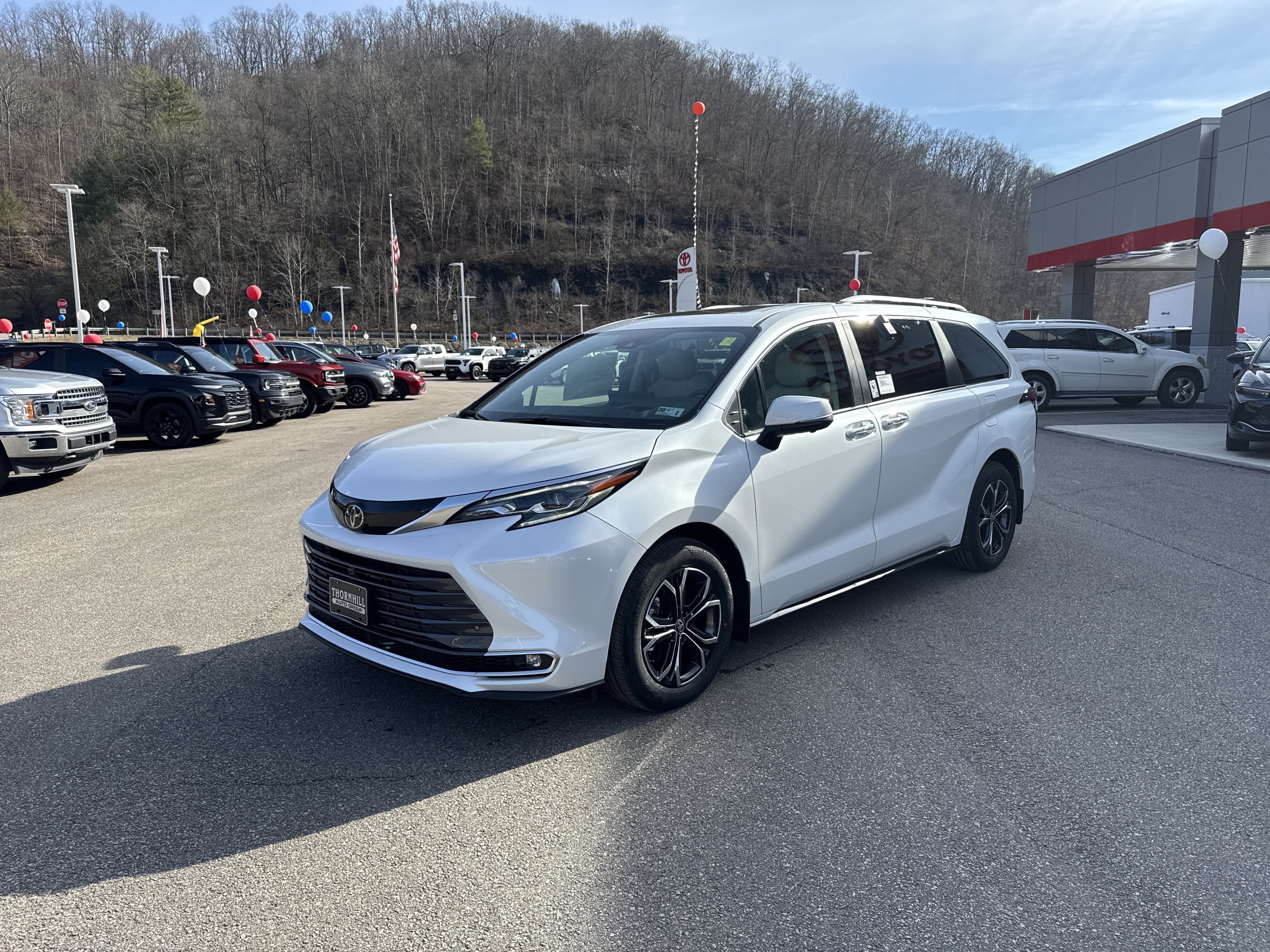 2026 Toyota Sienna Platinum