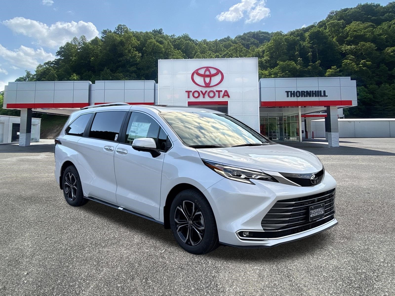 2026 Toyota Sienna Platinum
