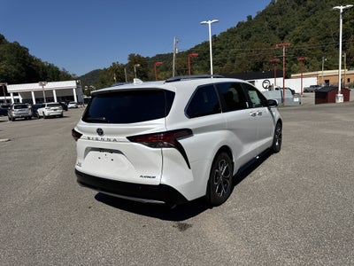 2026 Toyota Sienna Platinum