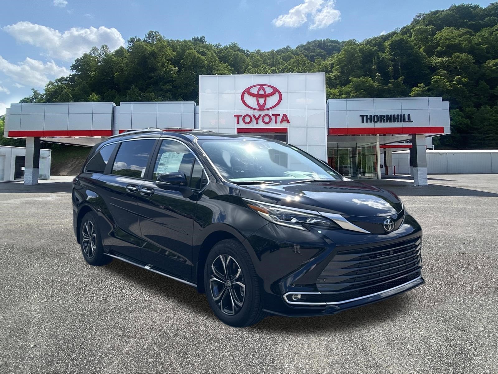 2026 Toyota Sienna Platinum