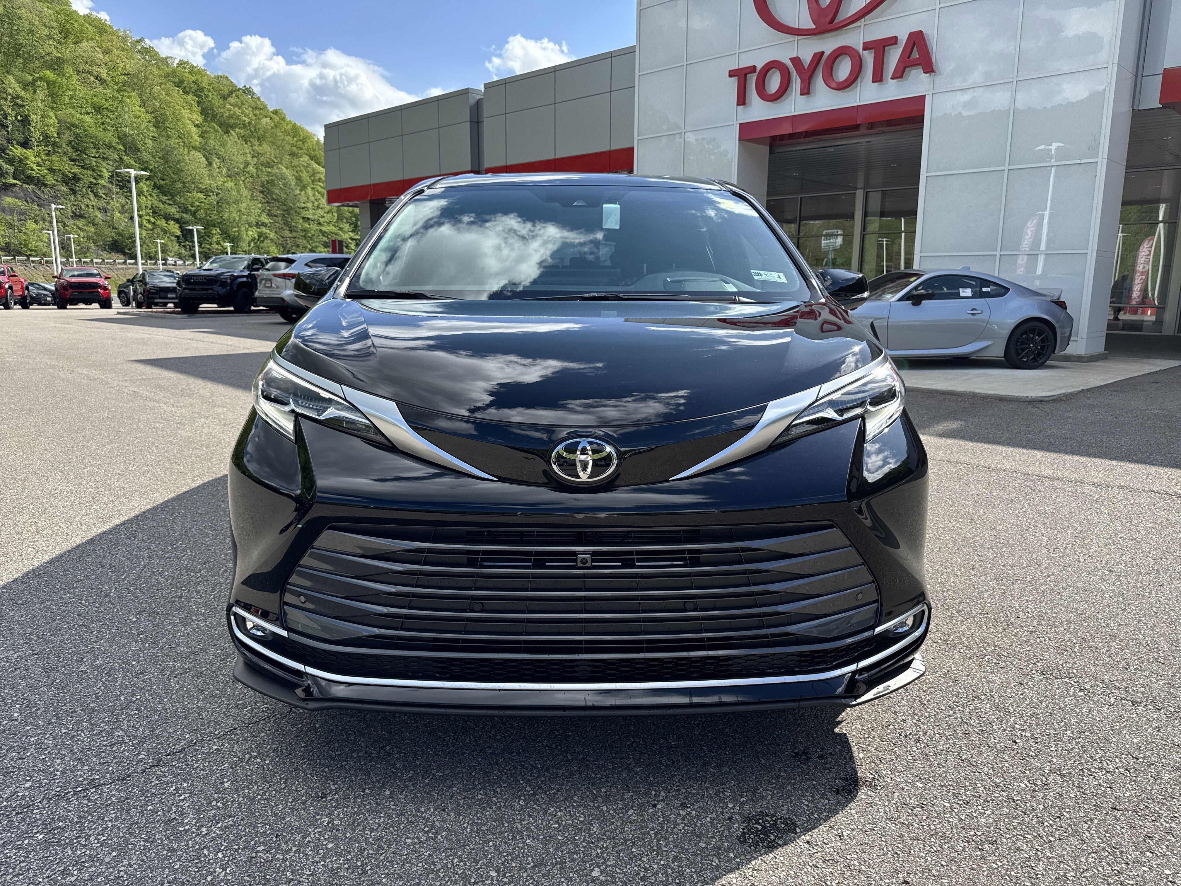 2026 Toyota Sienna Platinum