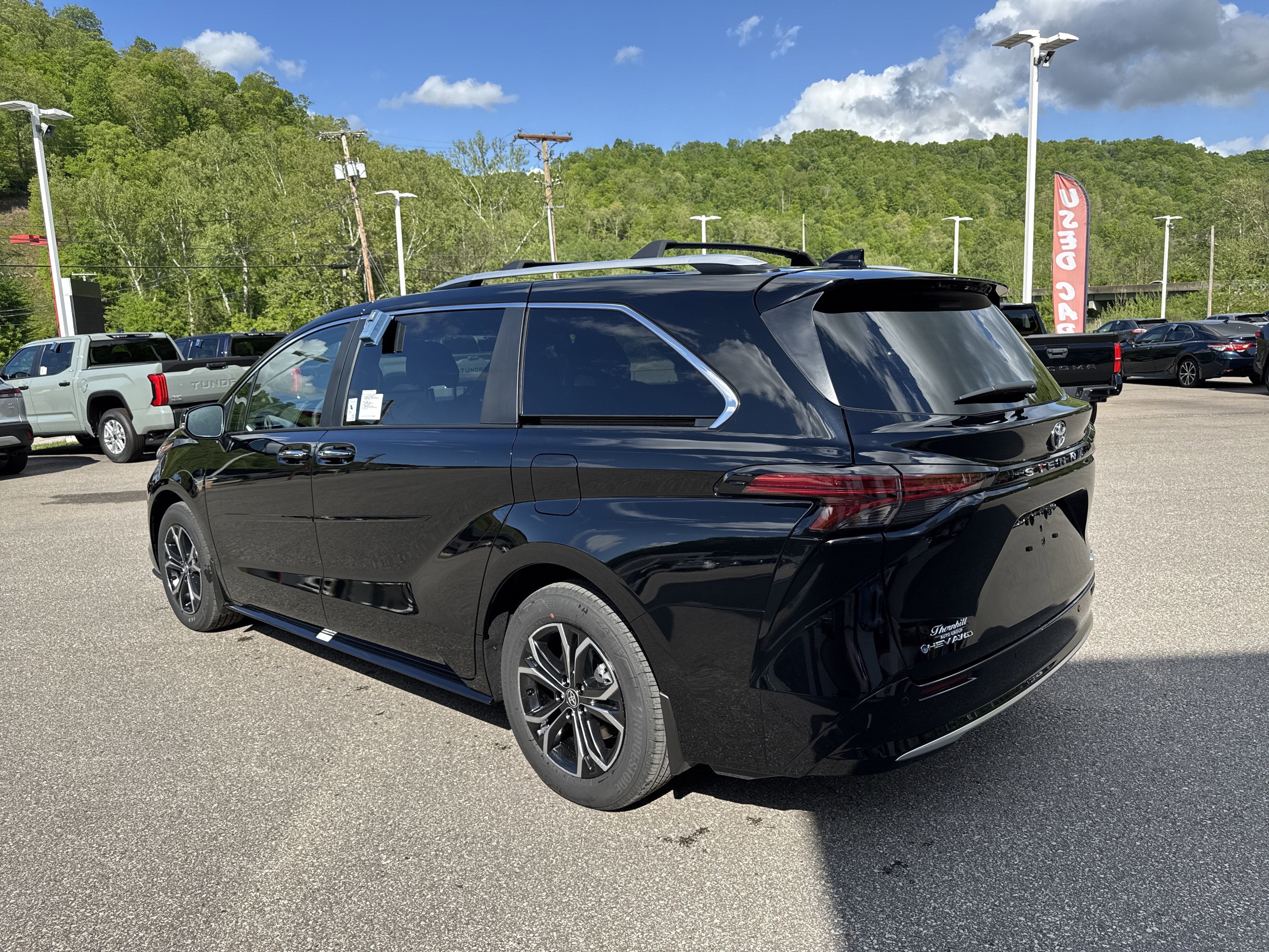 2026 Toyota Sienna Platinum