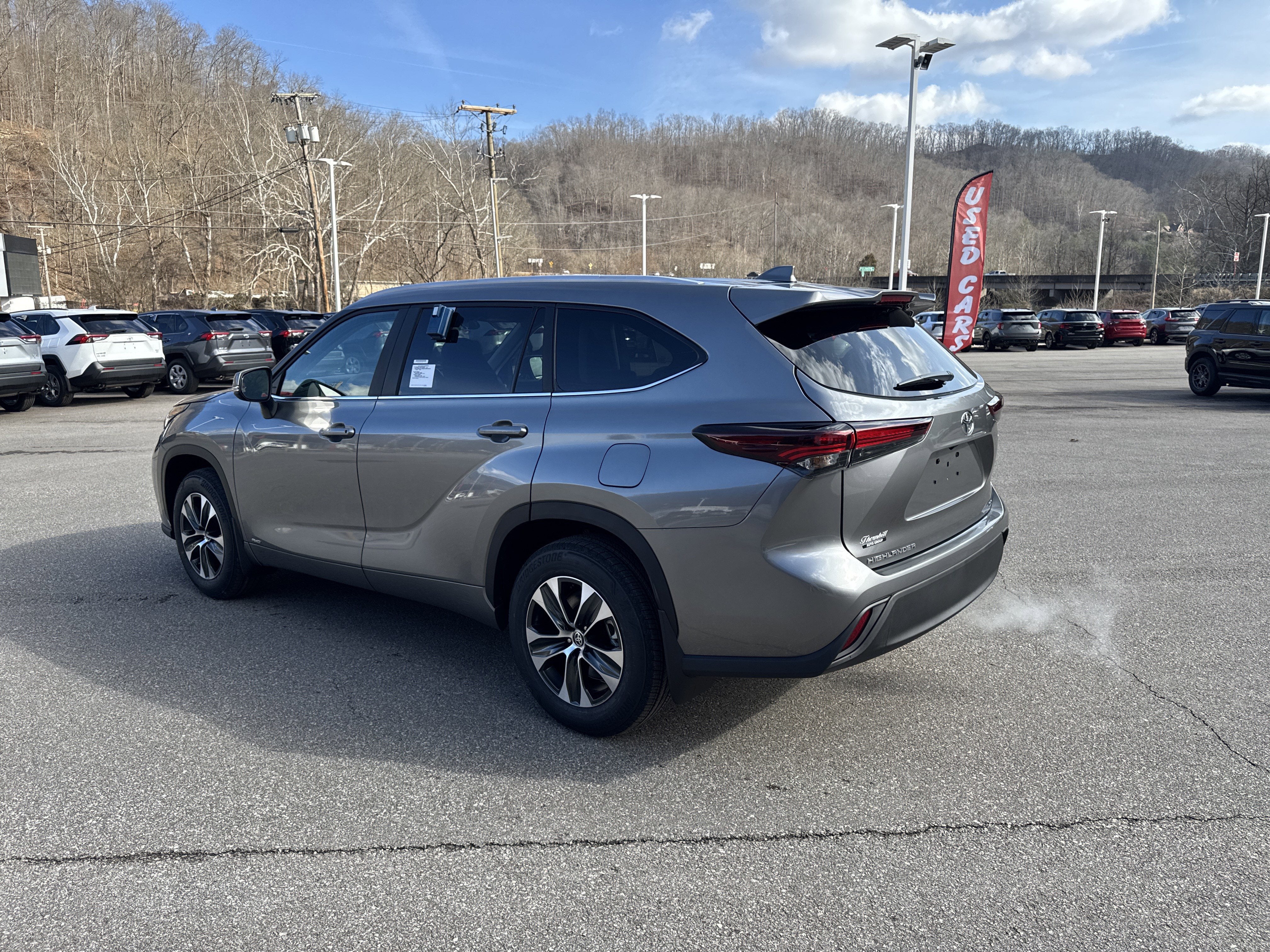 2026 Toyota Highlander Hybrid XLE