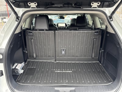 2026 Toyota Highlander Hybrid XLE