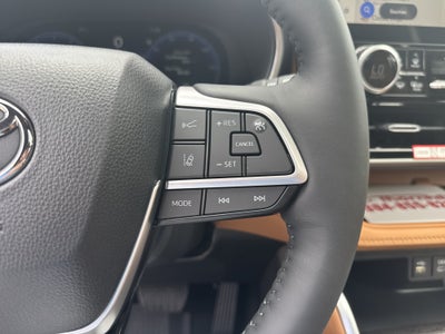 2026 Toyota Highlander Platinum