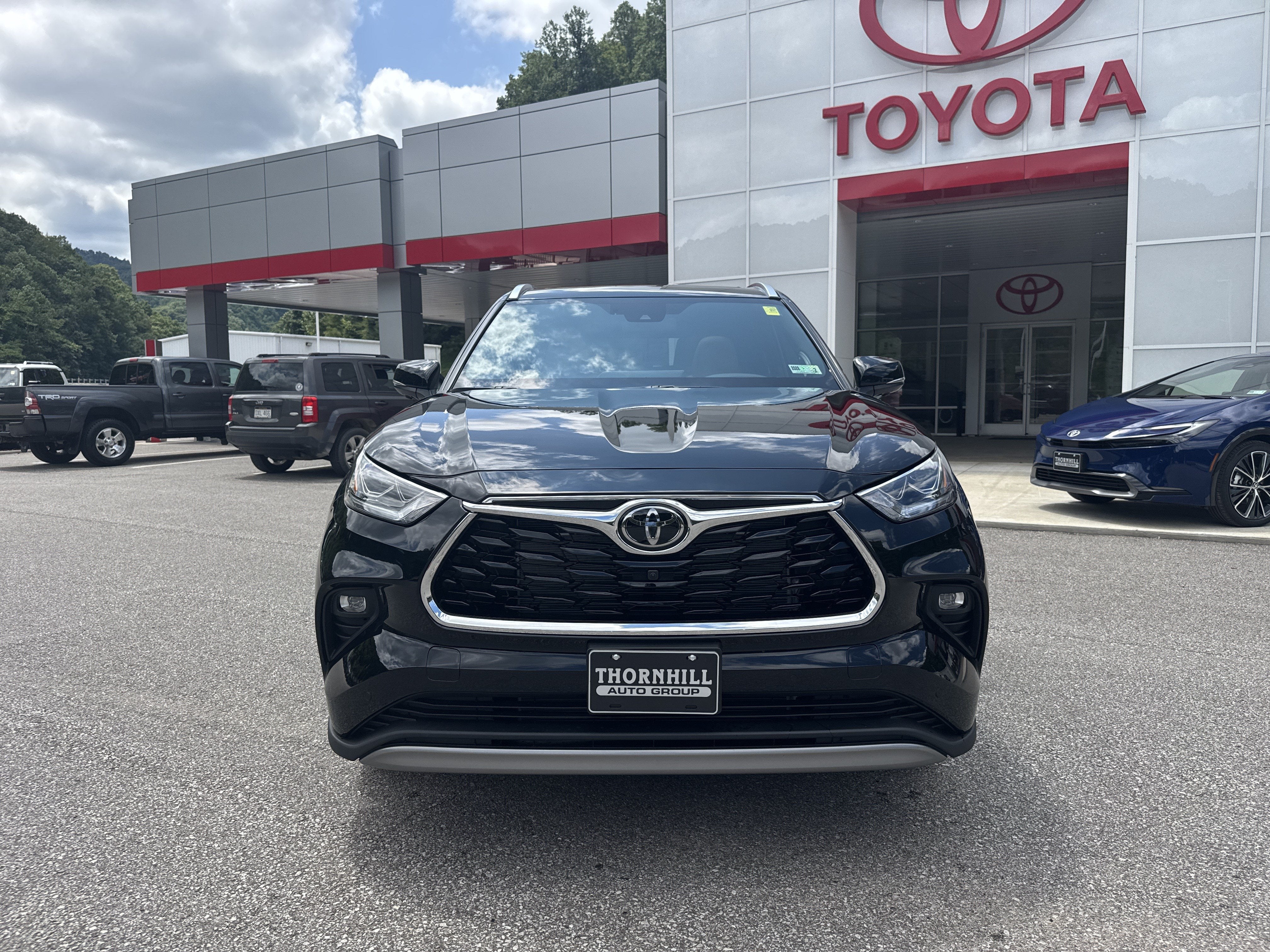 2026 Toyota Highlander Platinum