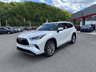 2026 Toyota Highlander Platinum
