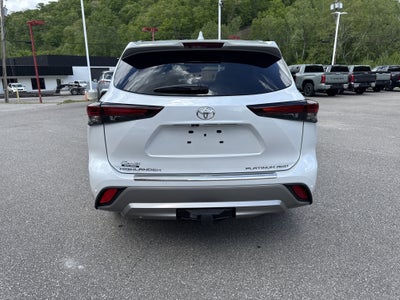2026 Toyota Highlander Platinum