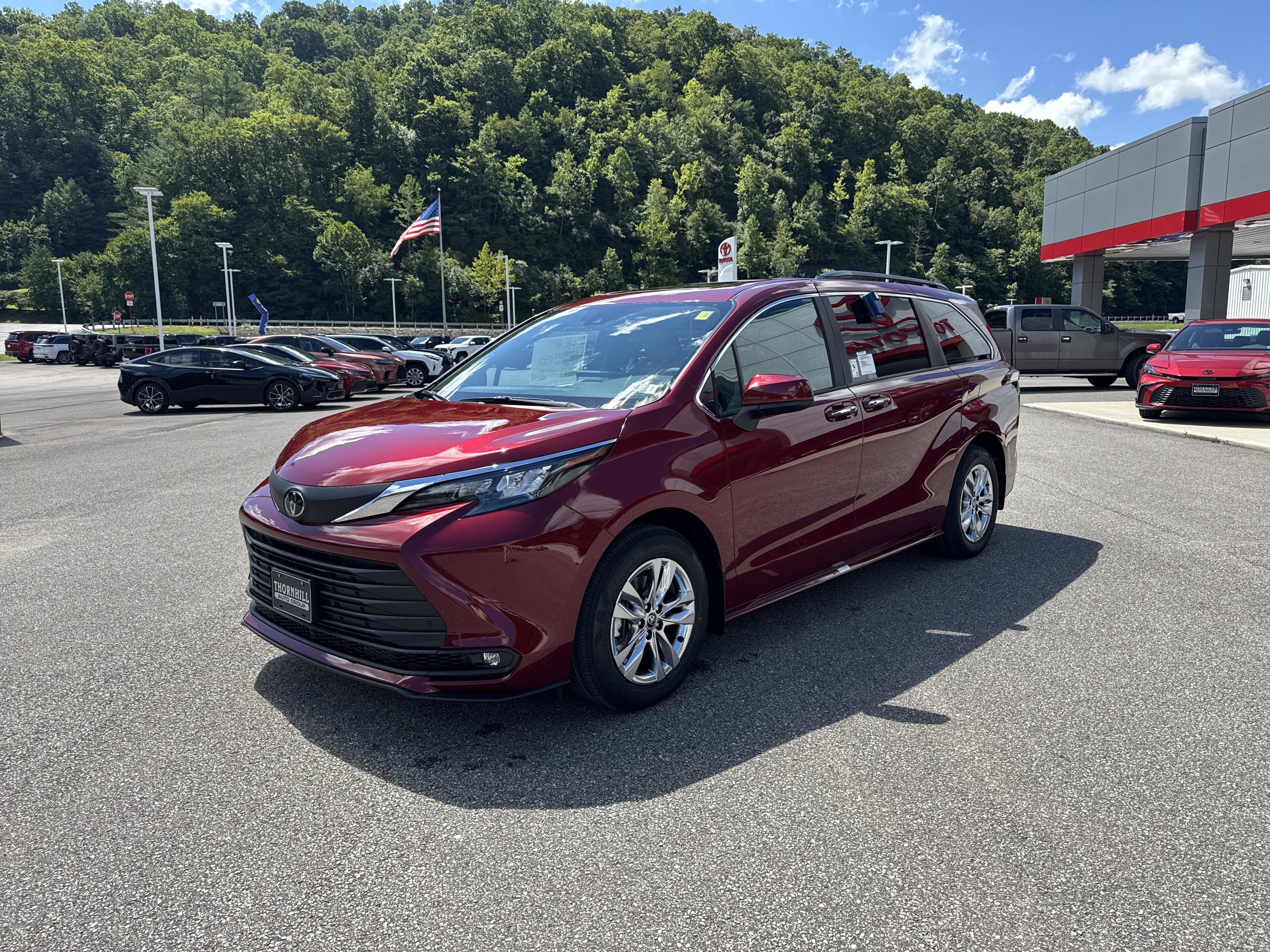2026 Toyota Sienna XLE