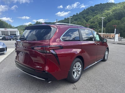 2026 Toyota Sienna Limited
