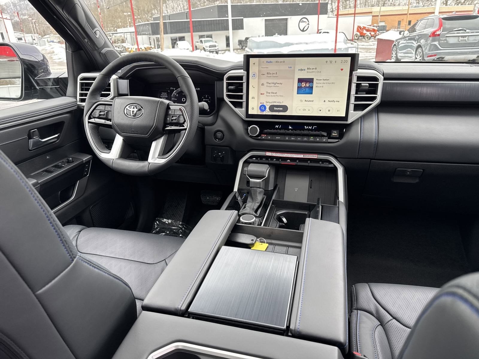 2025 Toyota Tundra Platinum