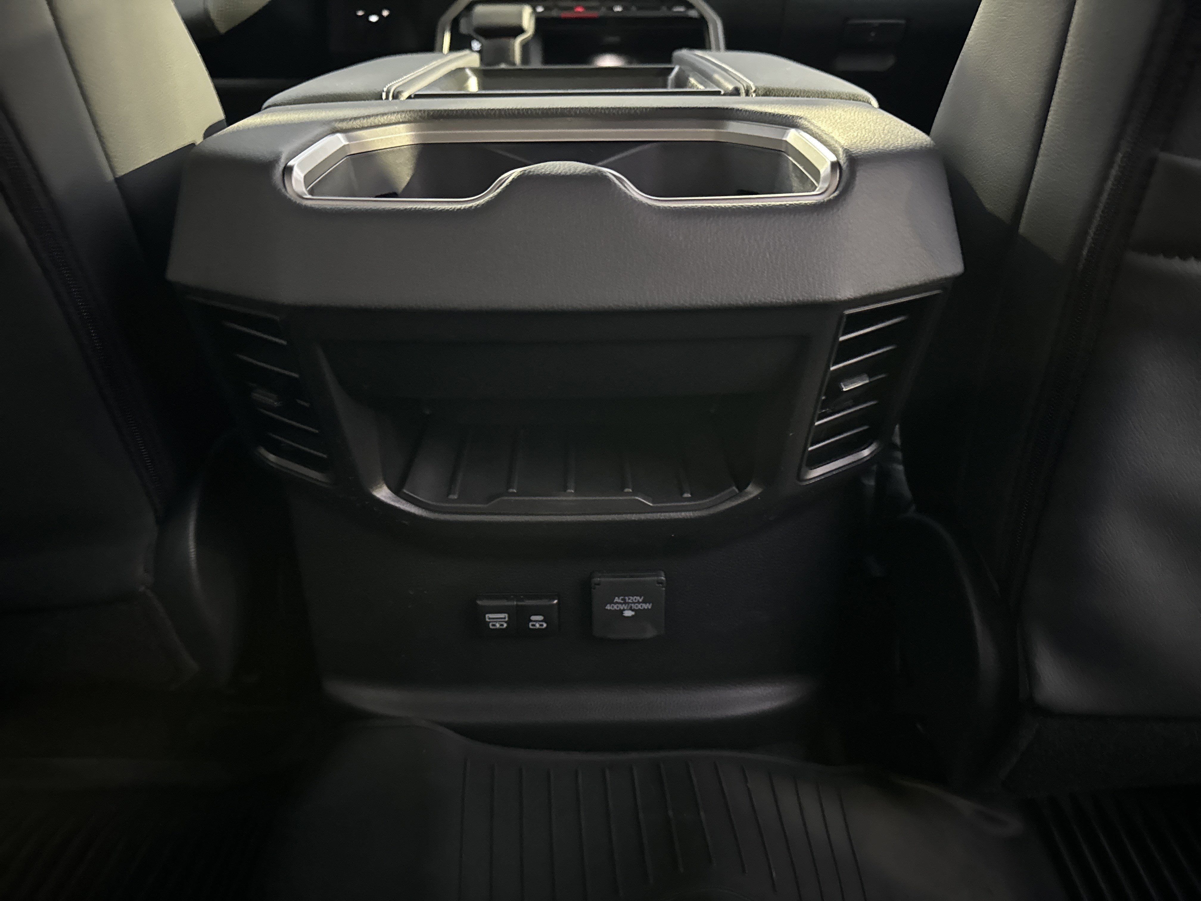 2026 Toyota Tundra i-FORCE MAX Tundra Limited