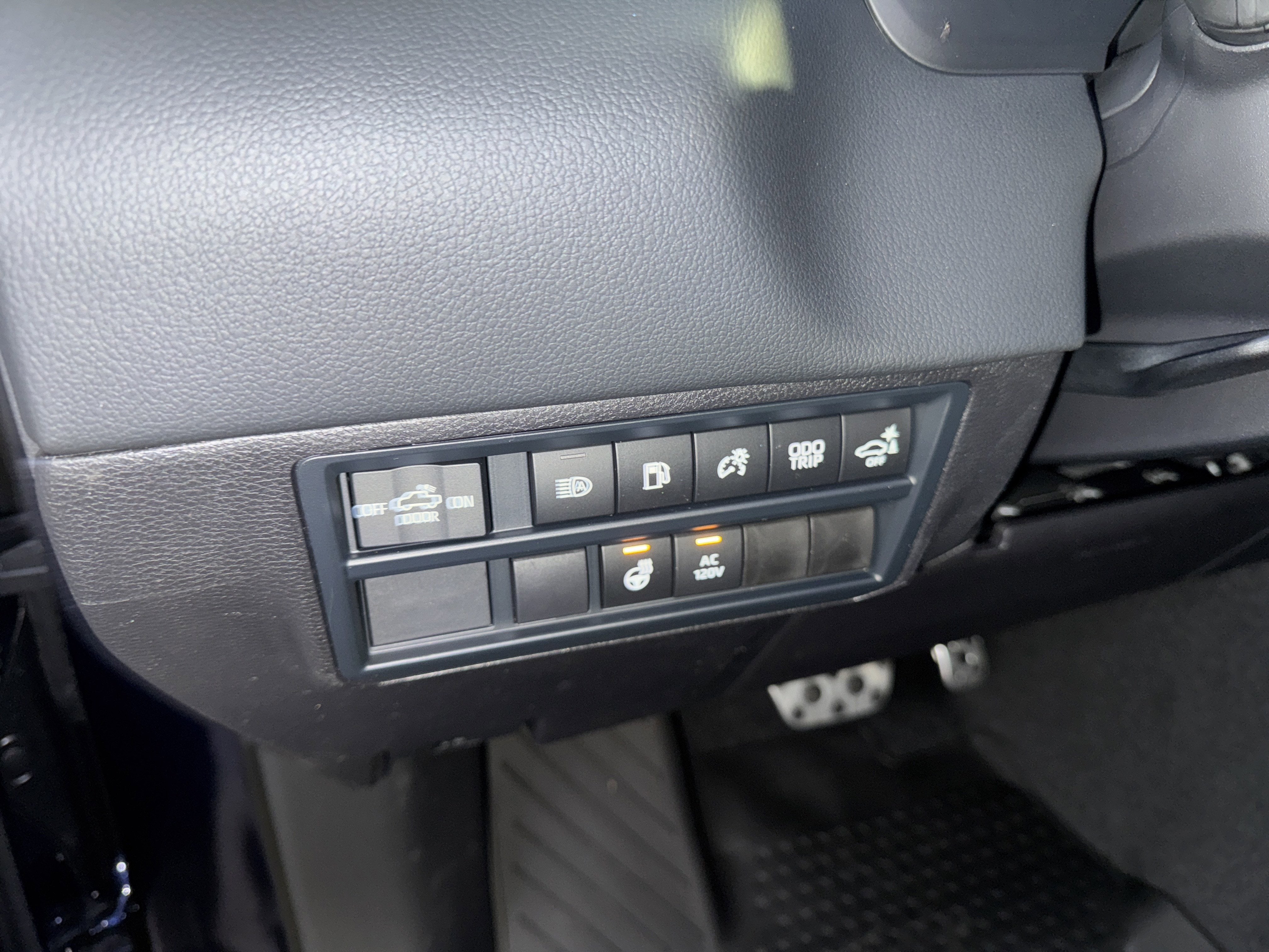 2026 Toyota Tundra i-FORCE MAX Tundra Limited