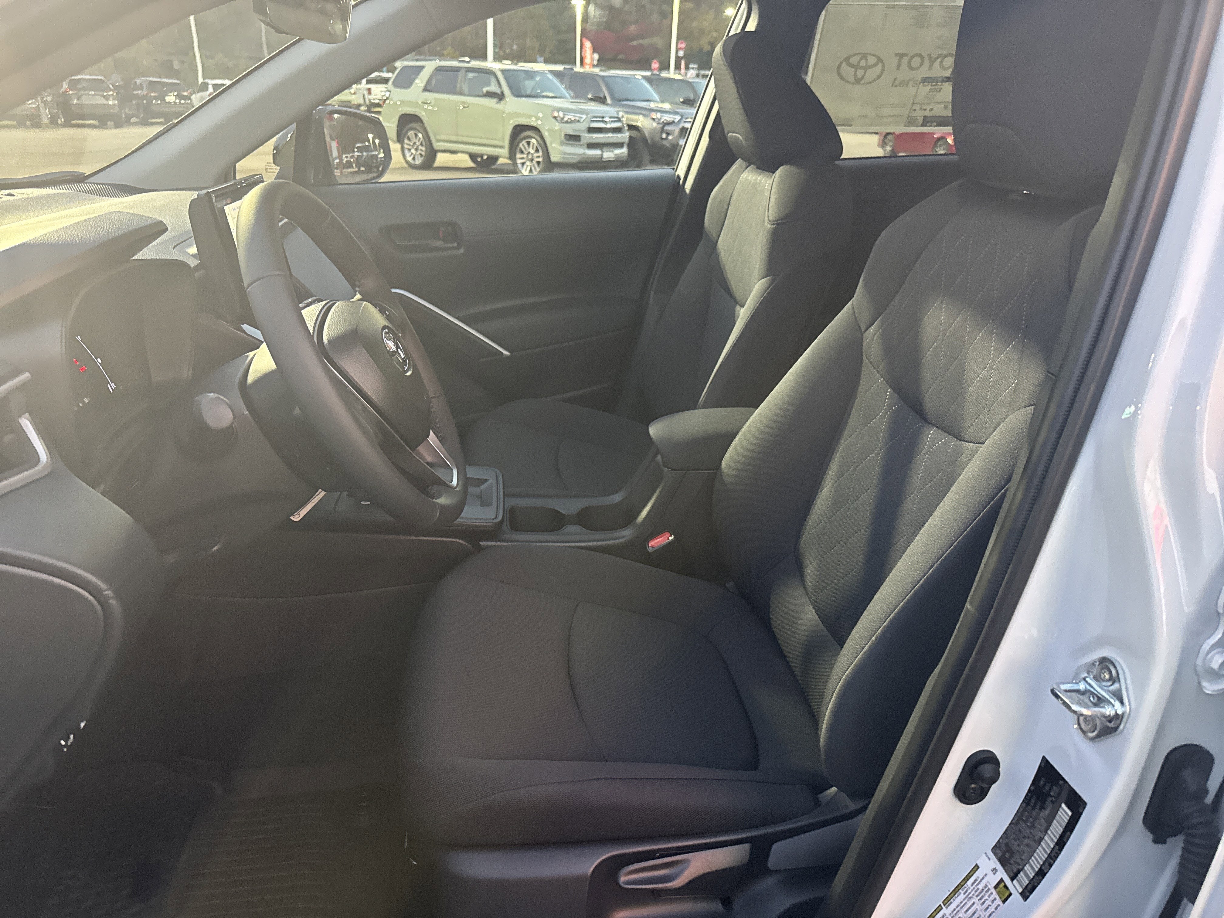 2026 Toyota Corolla Cross LE