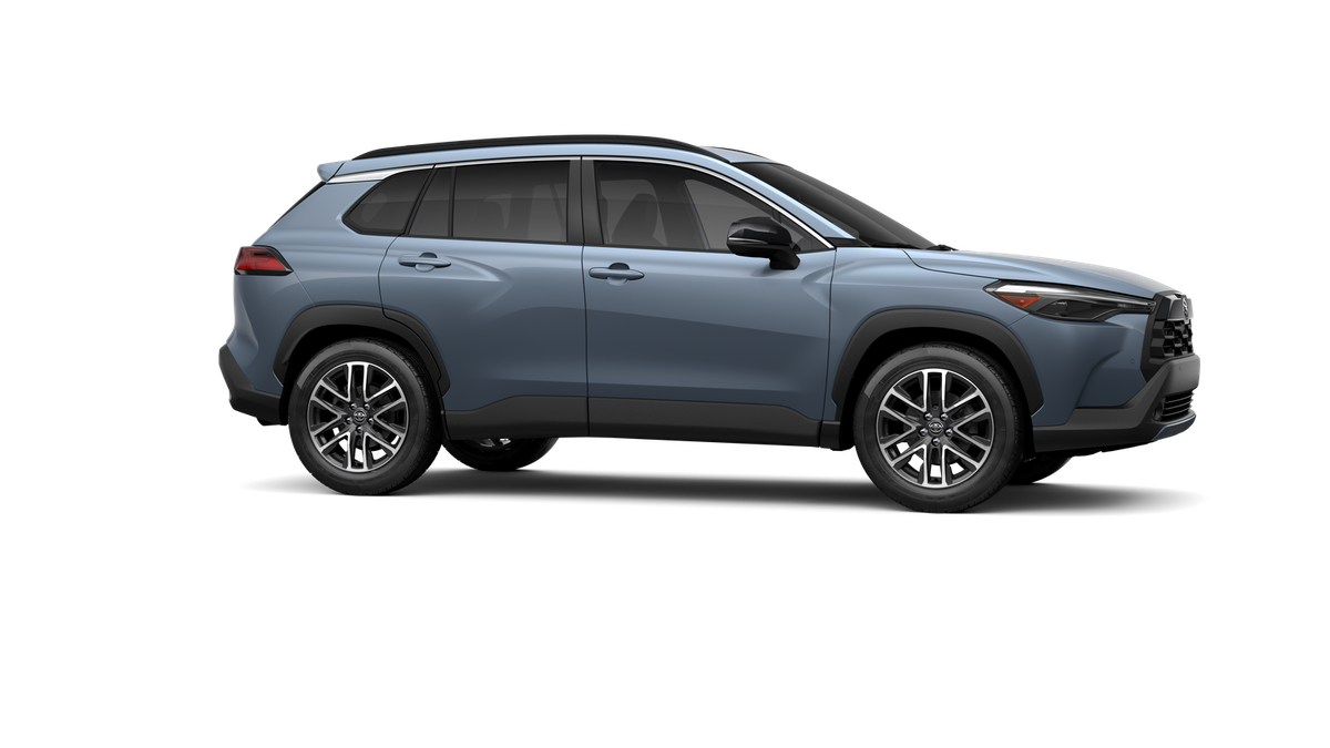 2026 Toyota Corolla Cross XLE - Photo 13
