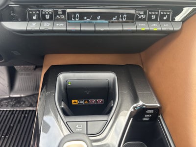 2025 Toyota Toyota Crown Signia Limited