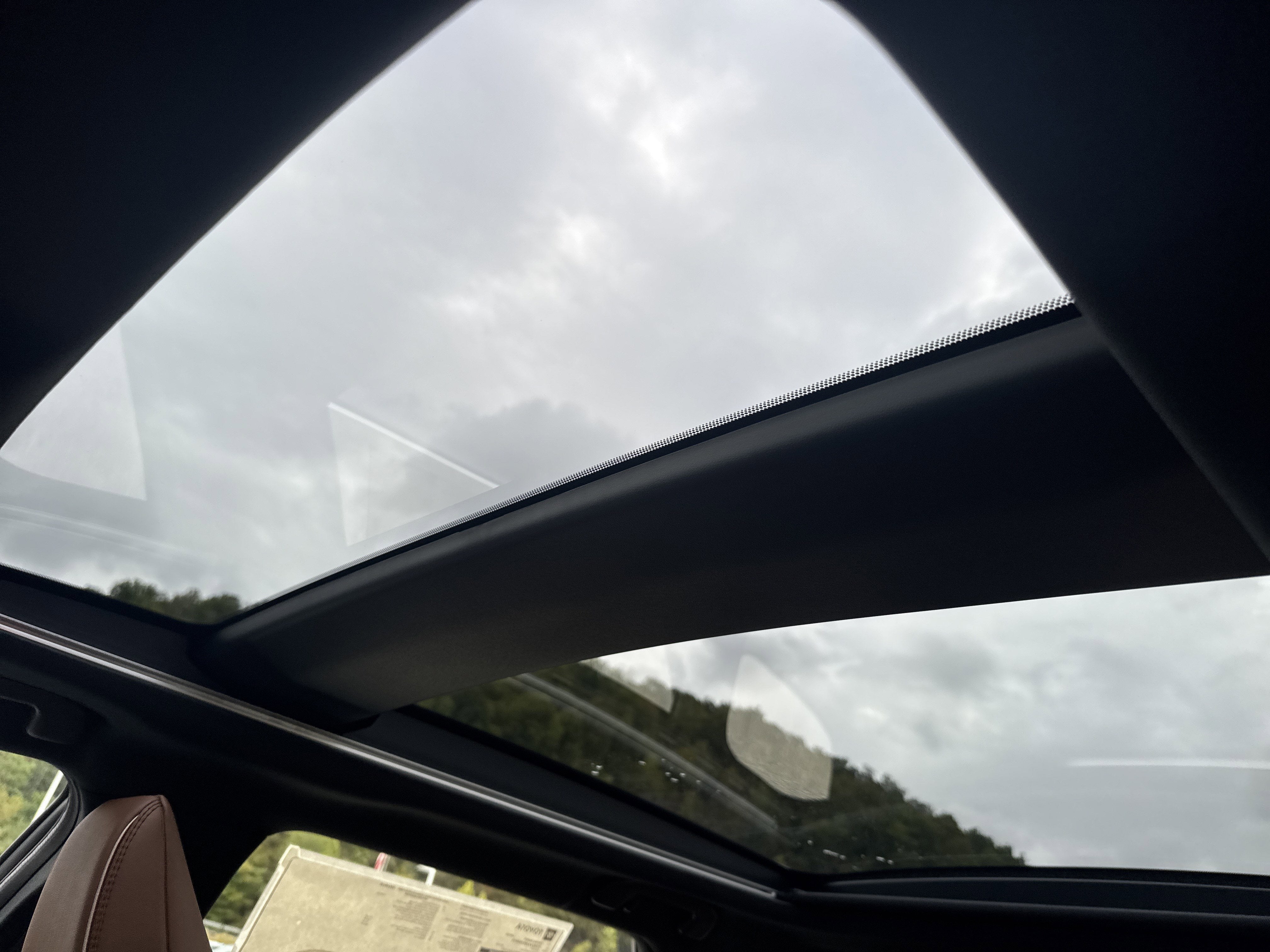 2025 Toyota Toyota Crown Signia Limited