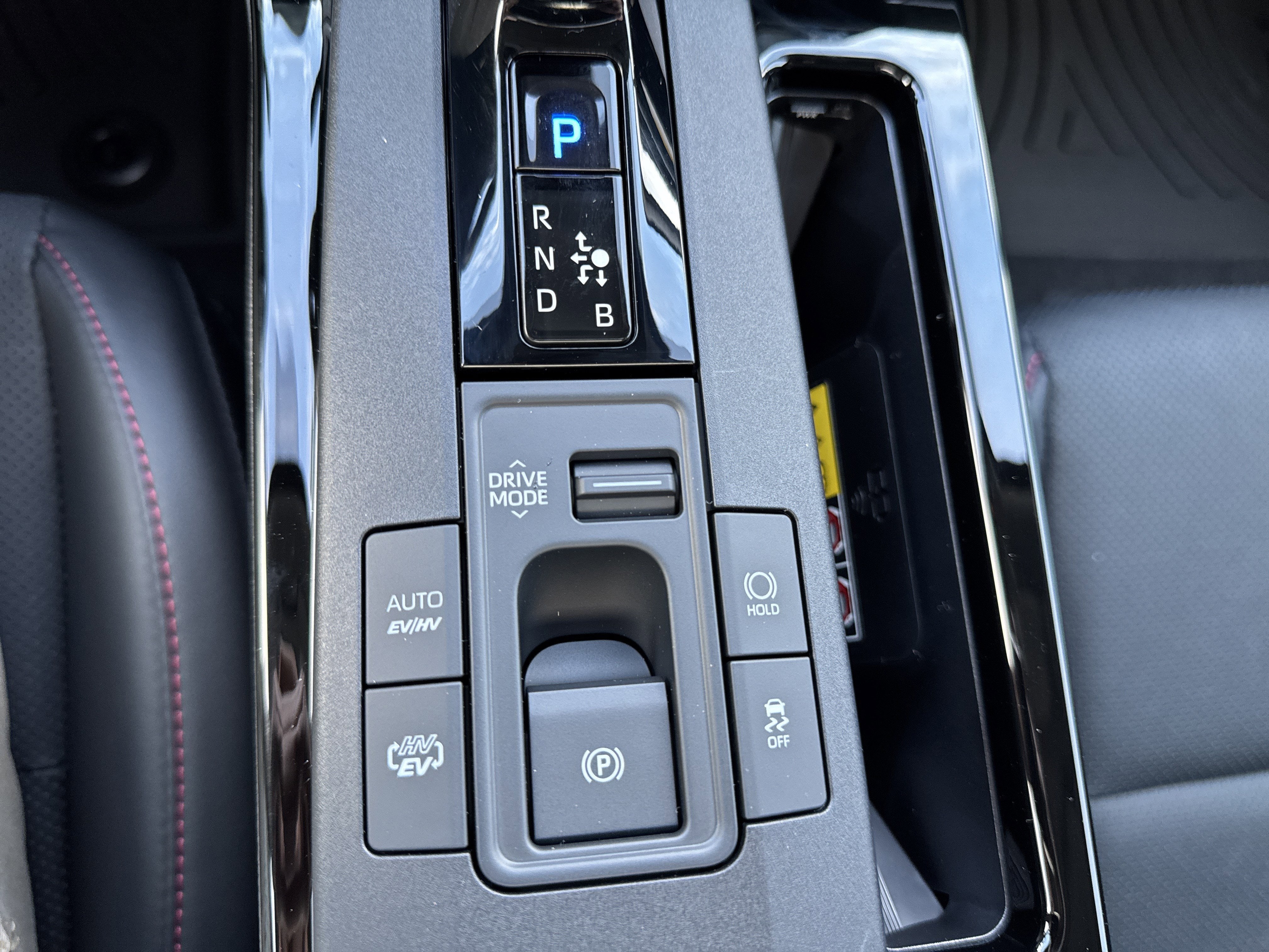 2026 Toyota Prius Plug-in Hybrid XSE