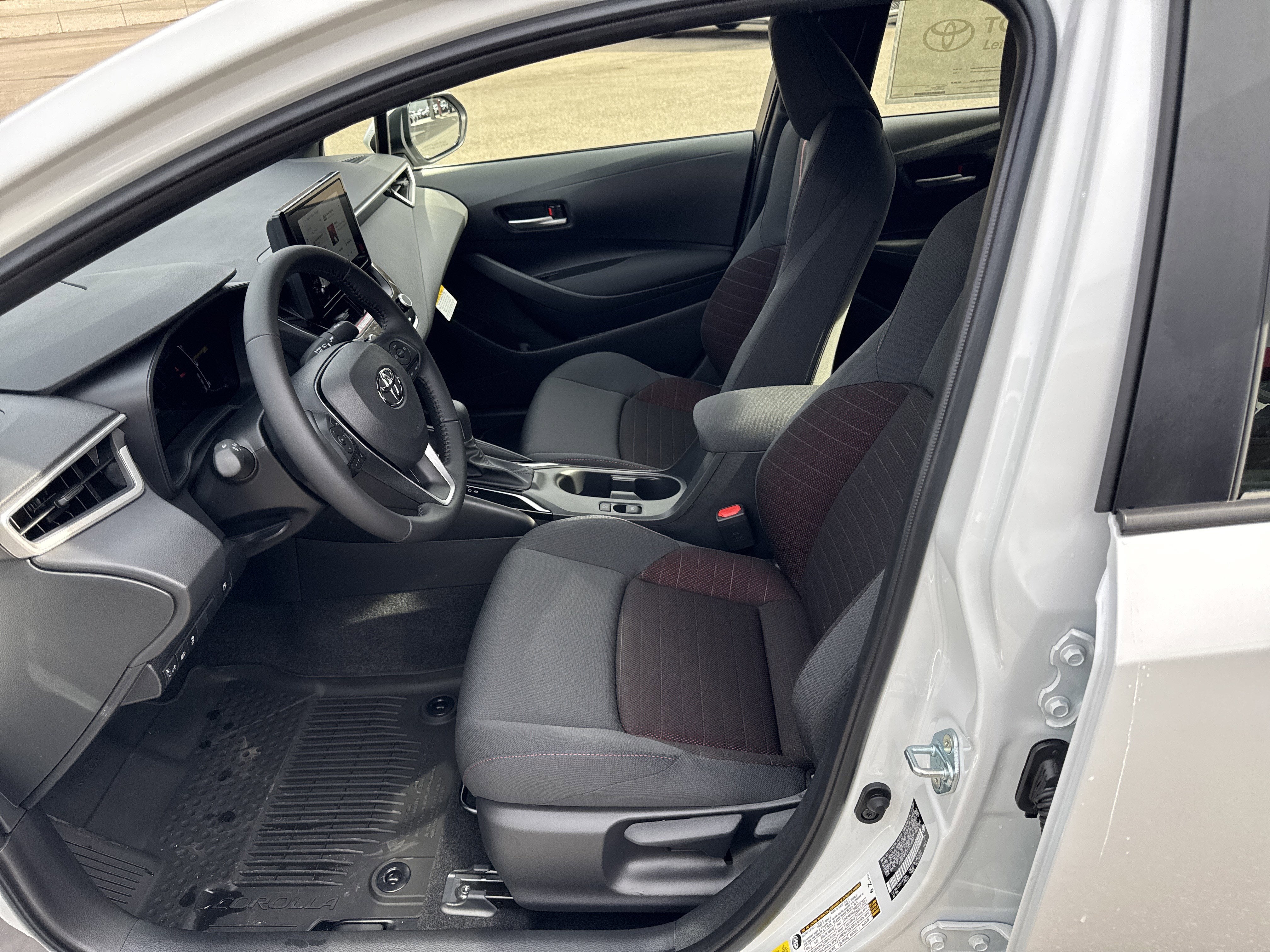 2026 Toyota Corolla Hybrid SE