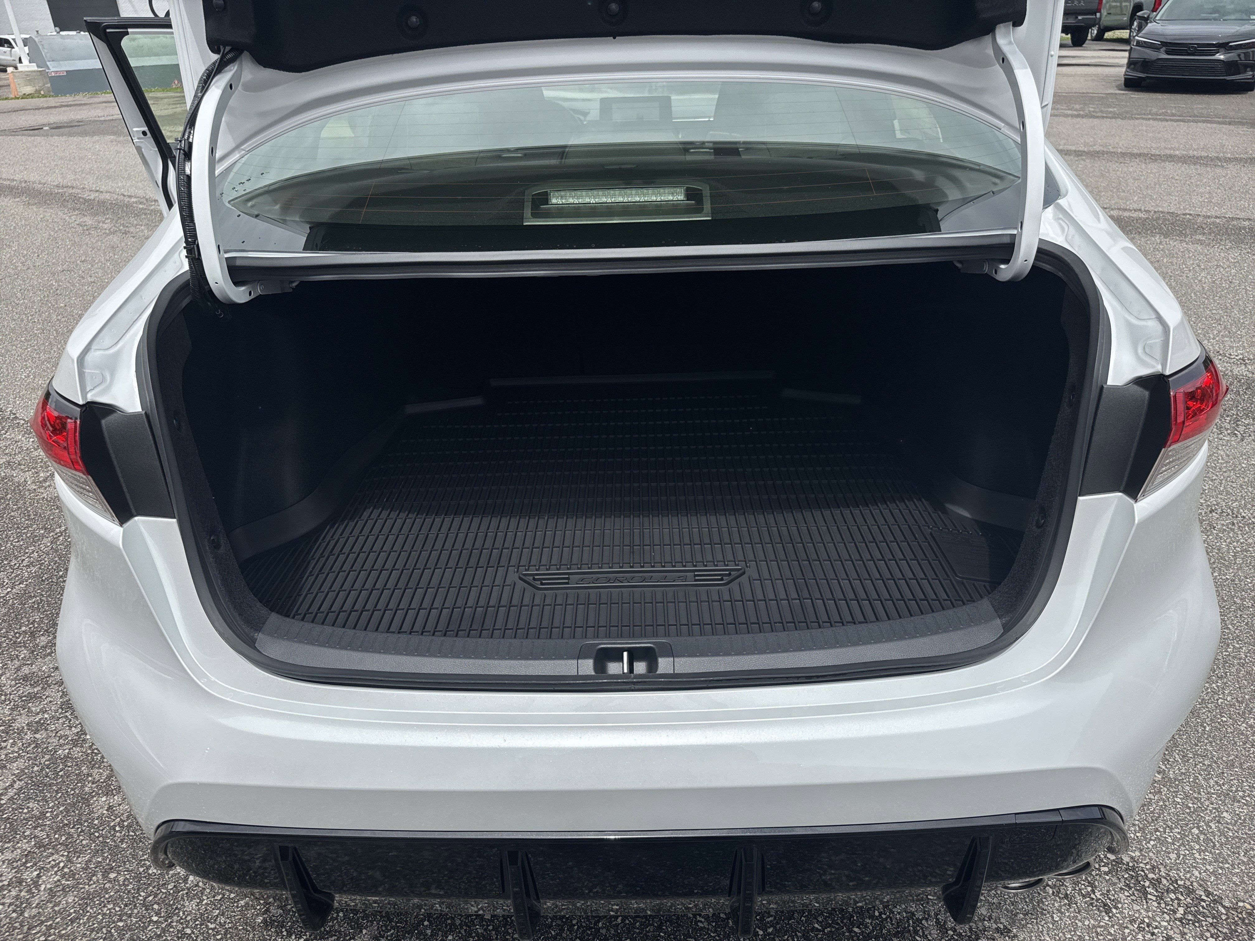 2026 Toyota Corolla Hybrid SE AWD