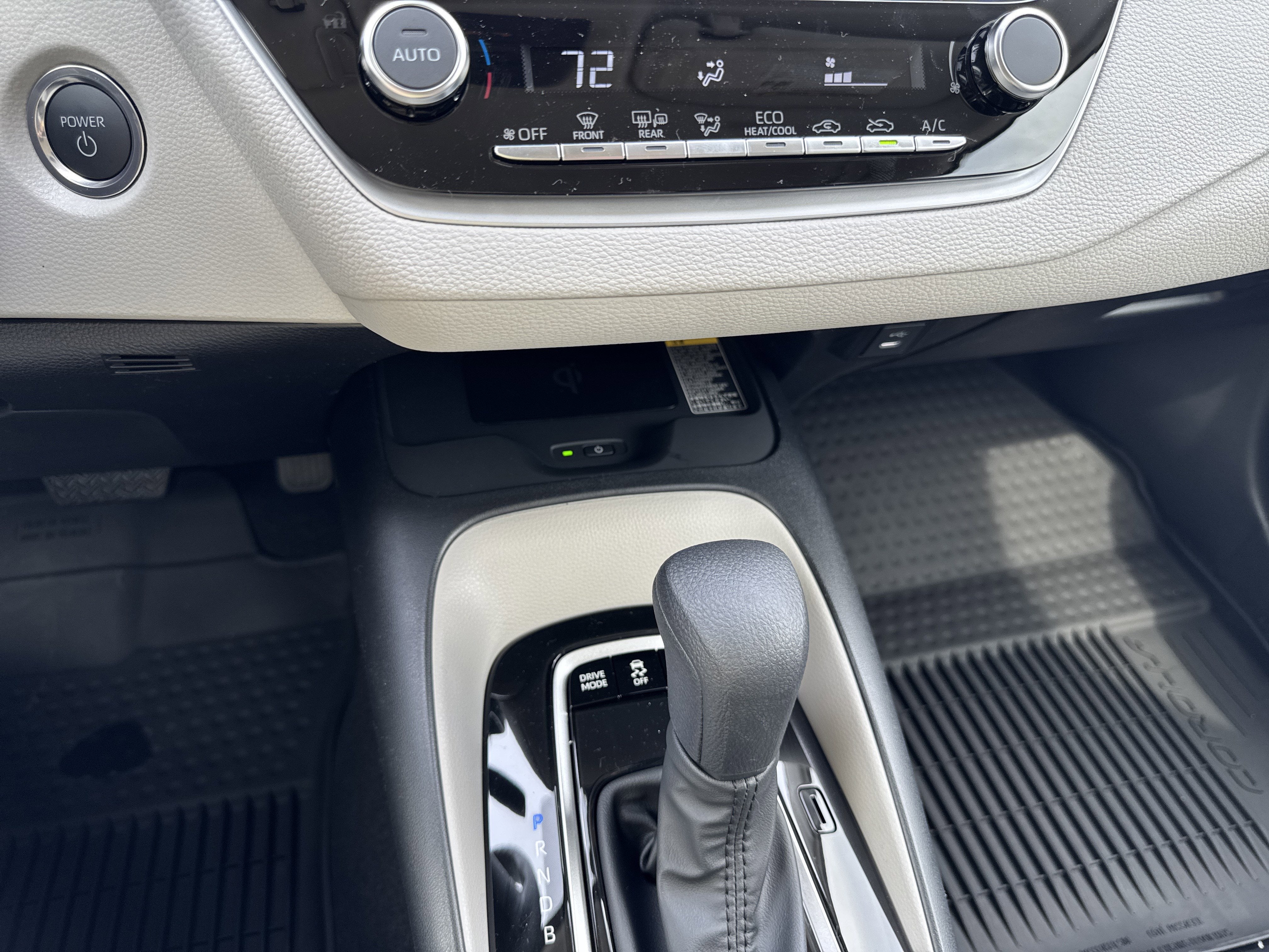 2026 Toyota Corolla Hybrid LE AWD