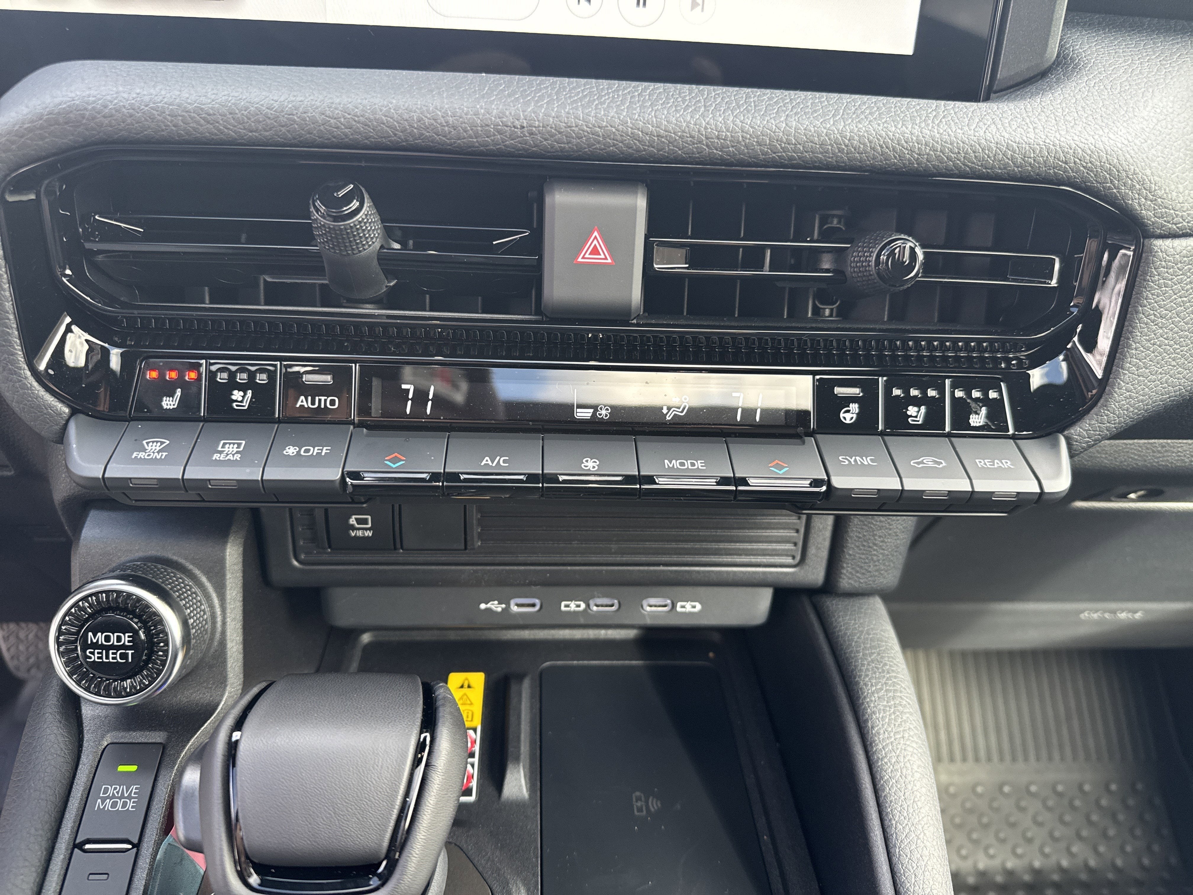 2026 Toyota Land Cruiser Land Cruiser 2.4L 4-Cyl. i-FORCE MAX Hybrid