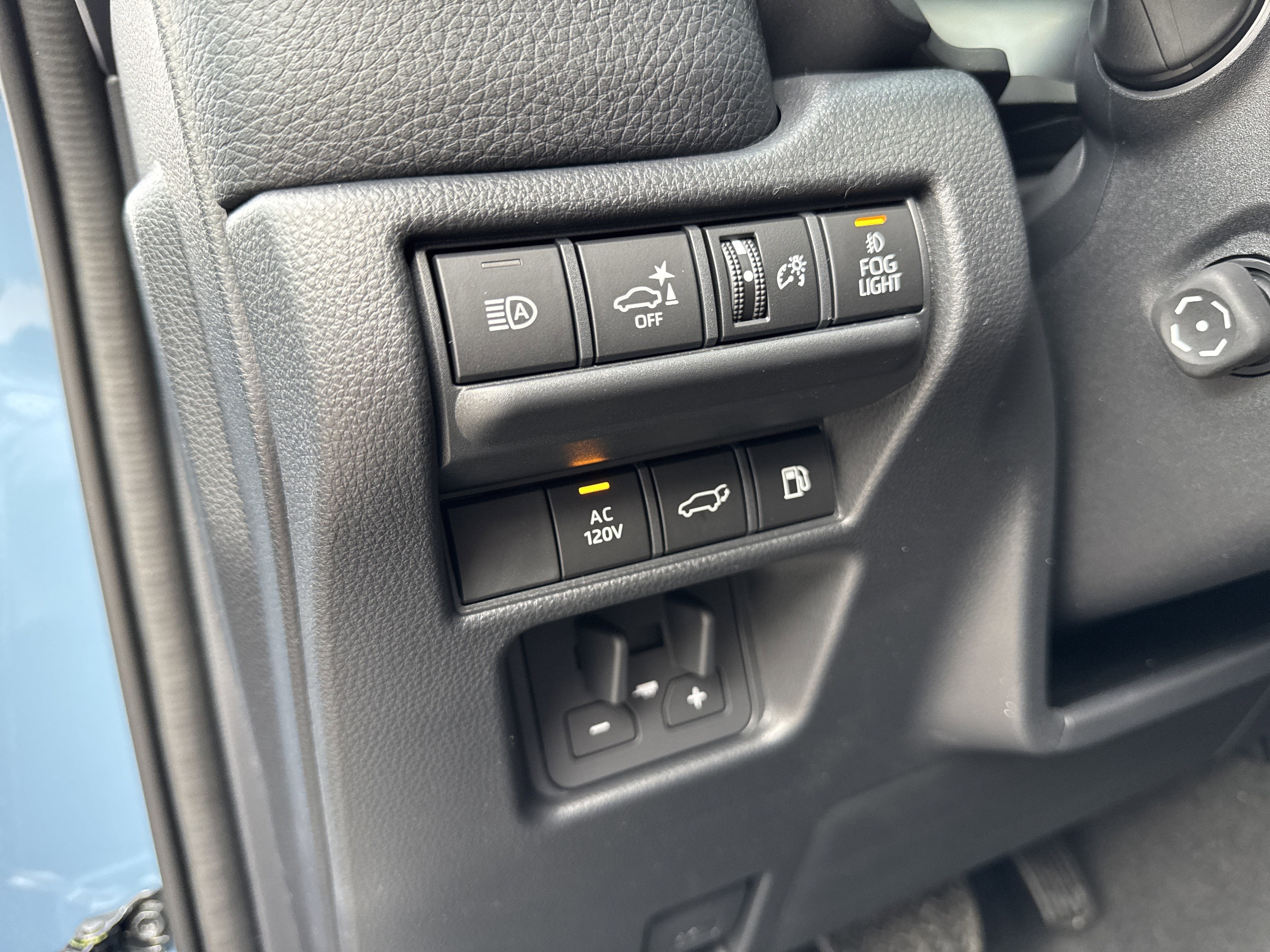 2026 Toyota Land Cruiser 4WD (Natl)