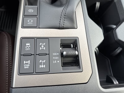 2026 Toyota Land Cruiser 4WD (Natl)