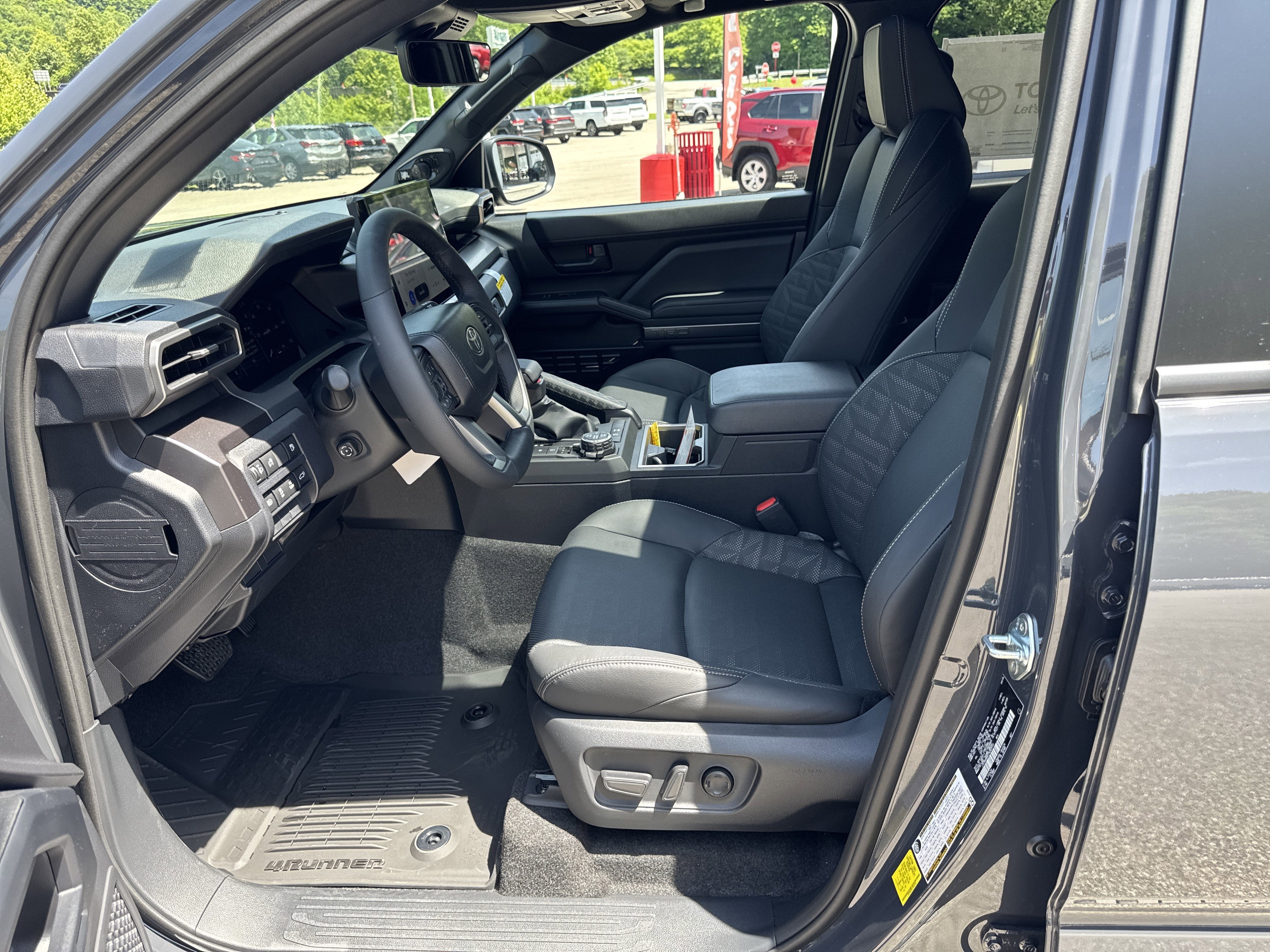 2026 Toyota 4Runner i-FORCE MAX 4Runner TRD Off-Road Premium