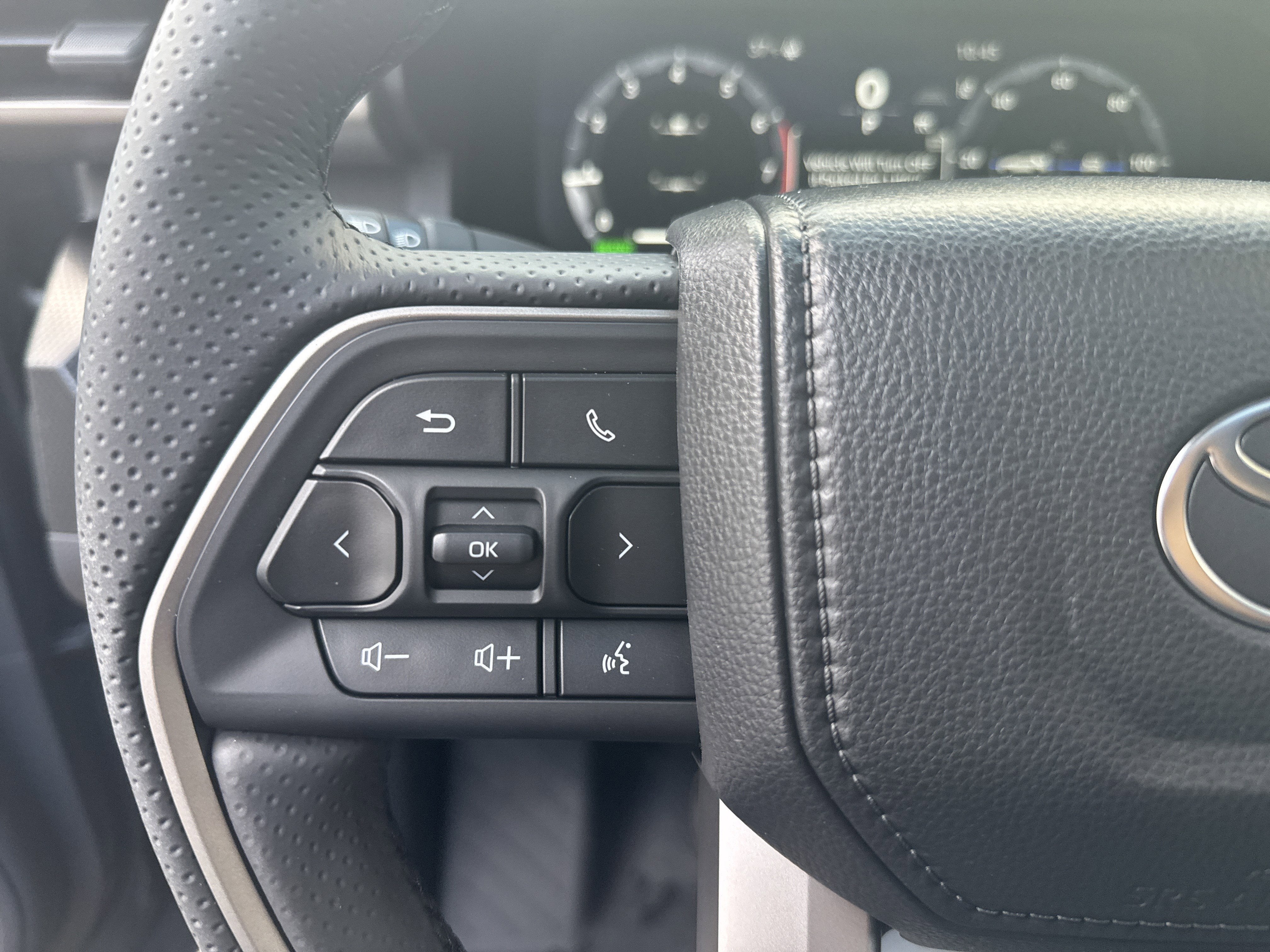 2025 Toyota 4Runner i-FORCE MAX 4Runner Limited